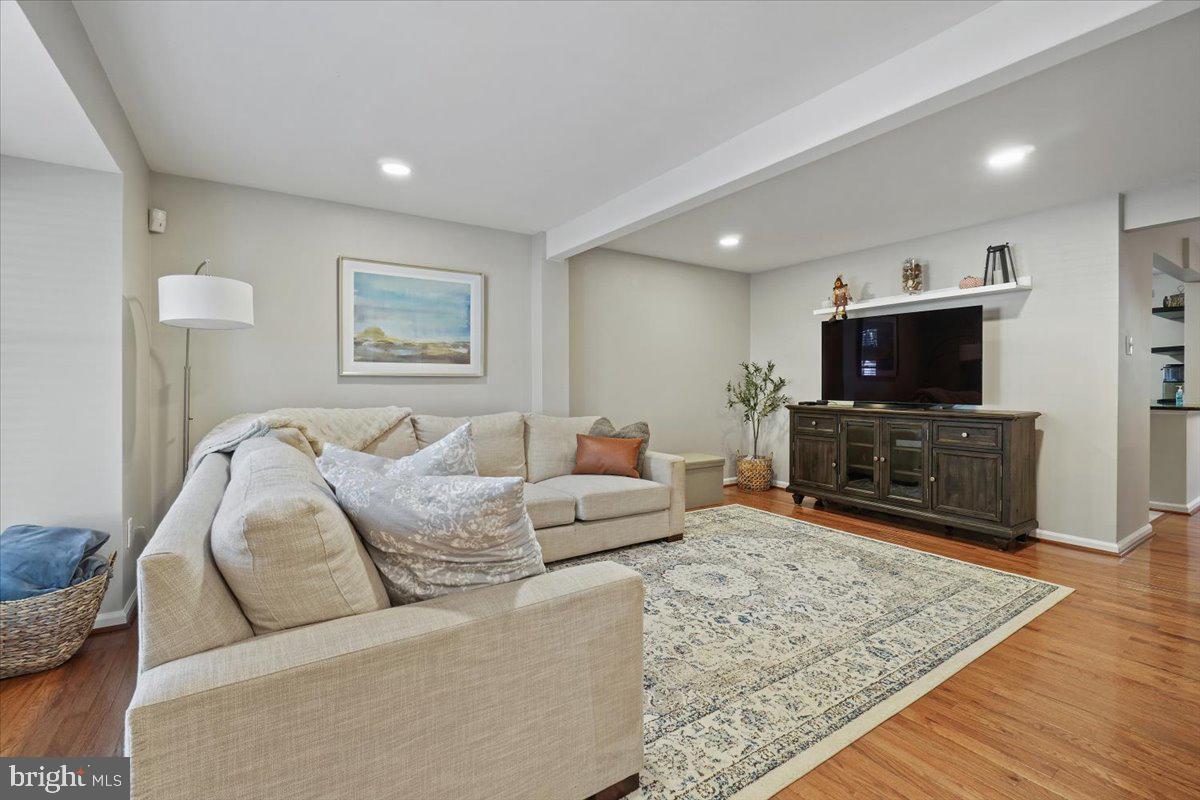 BIRCHFIELD WOODS - Residential