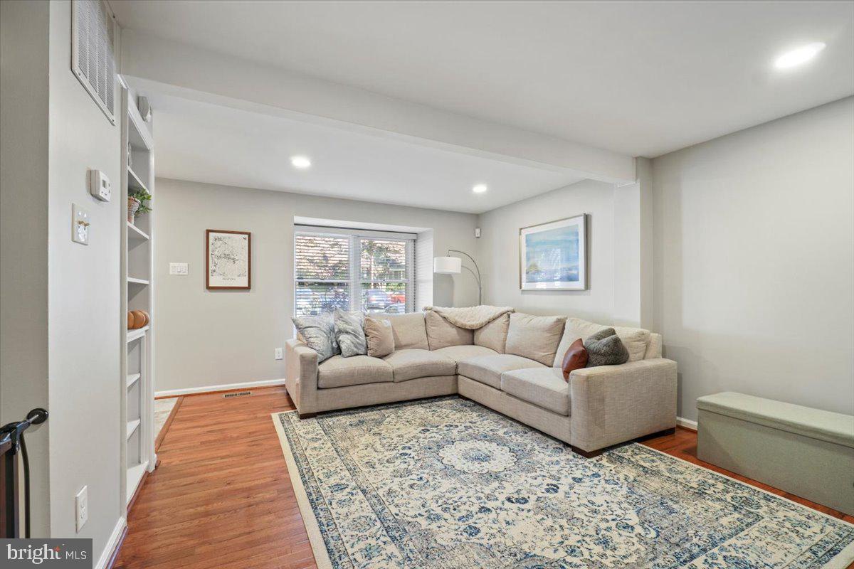 BIRCHFIELD WOODS - Residential