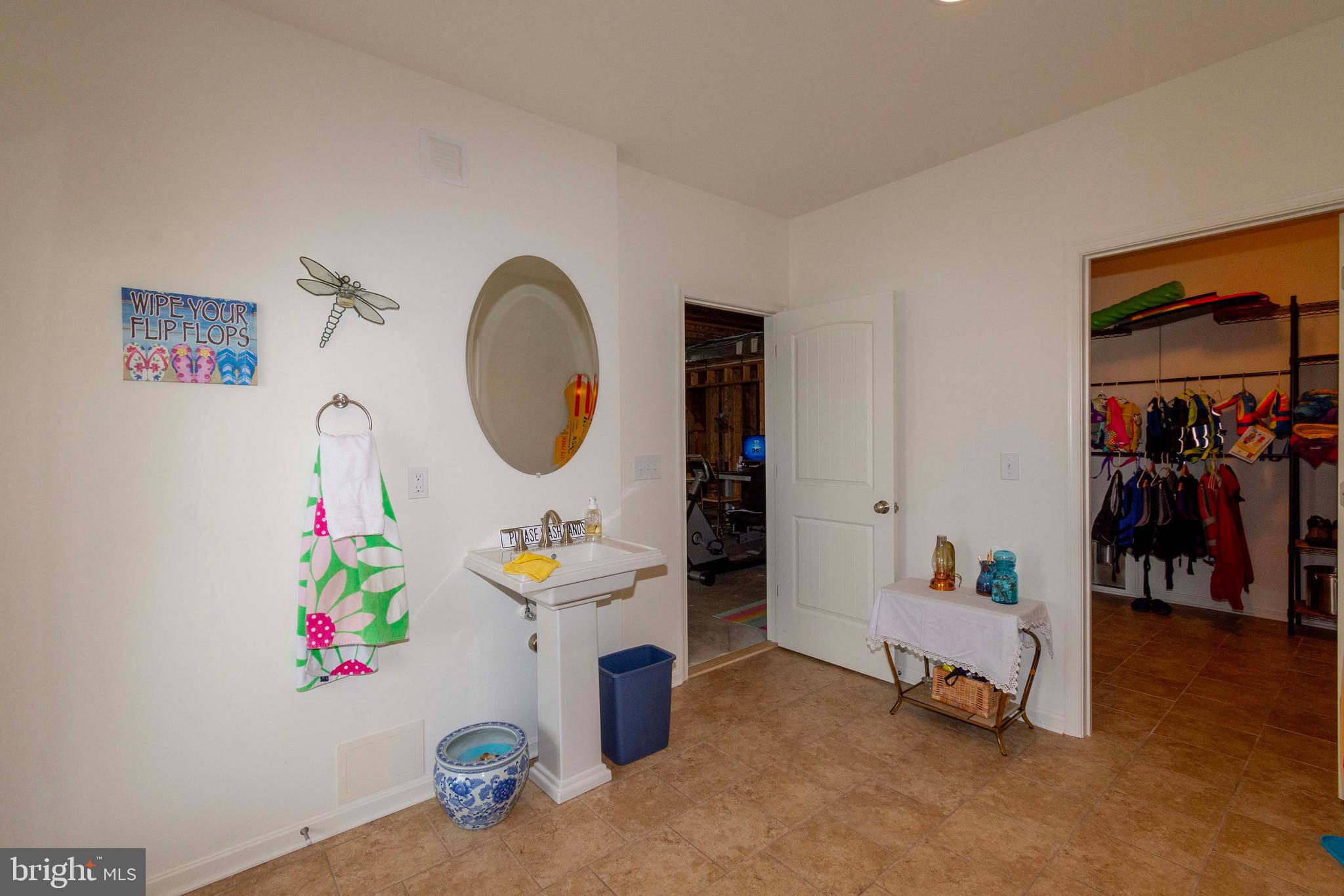 GEORGETOWN - Residential