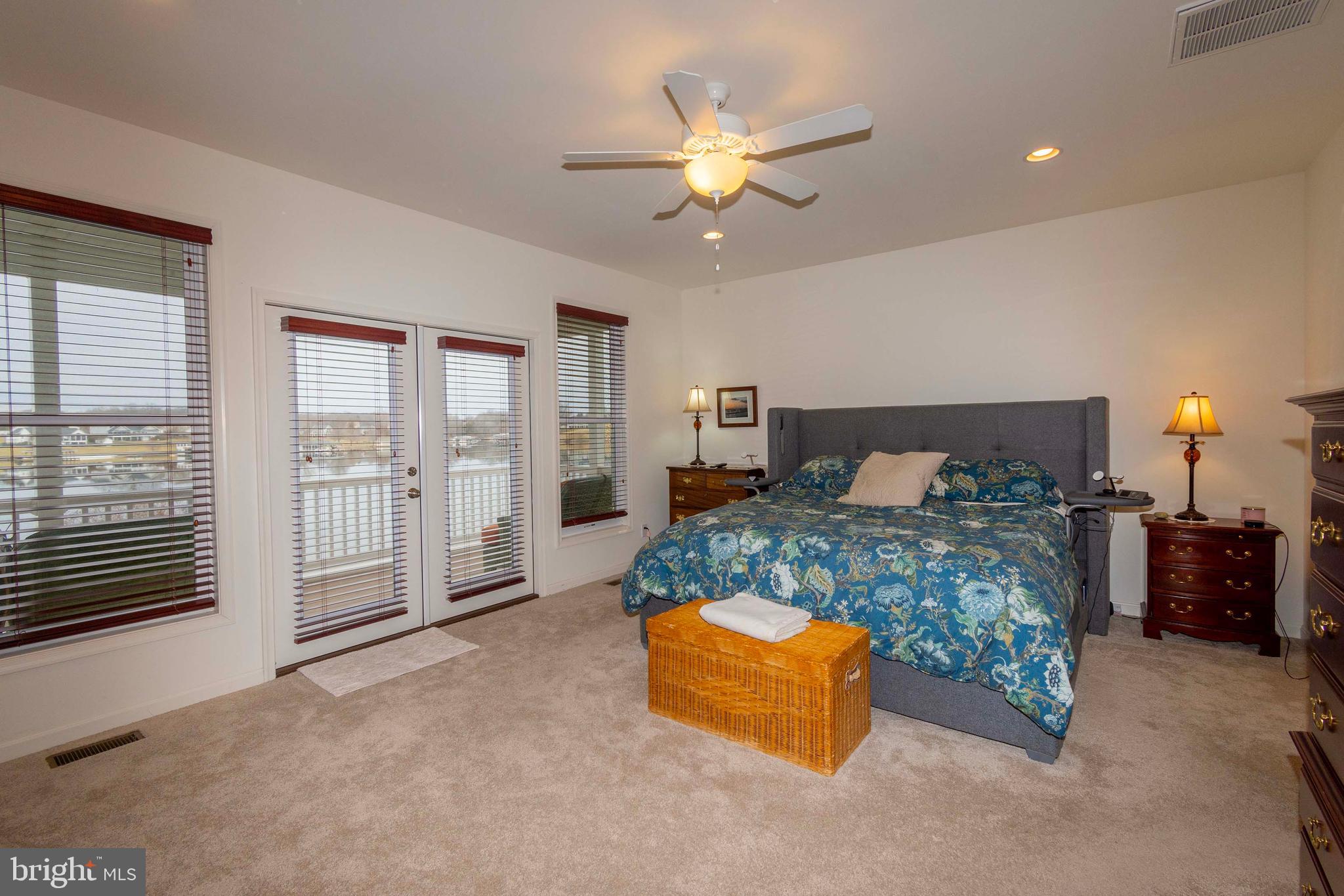 GEORGETOWN - Residential