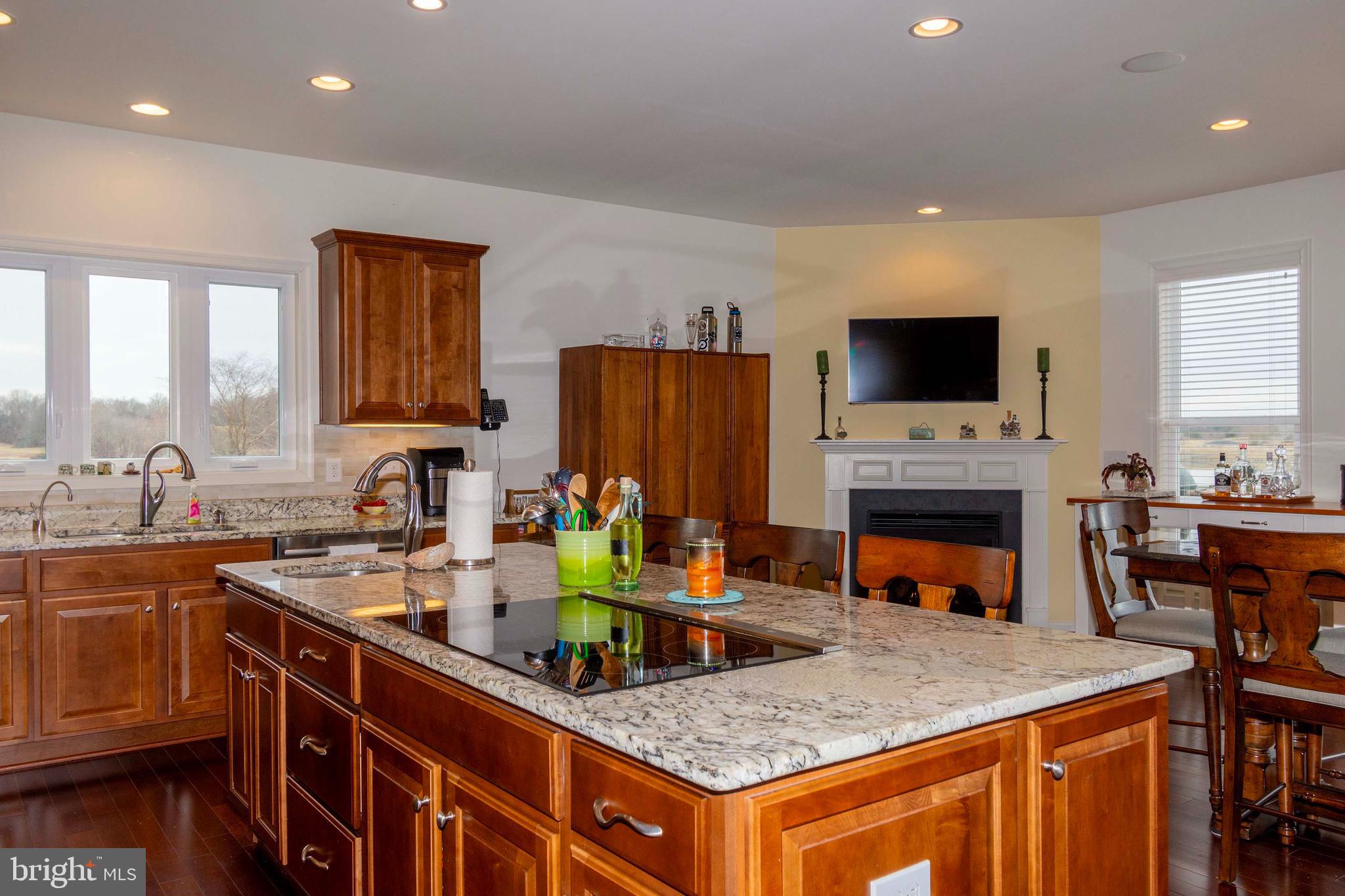 GEORGETOWN - Residential