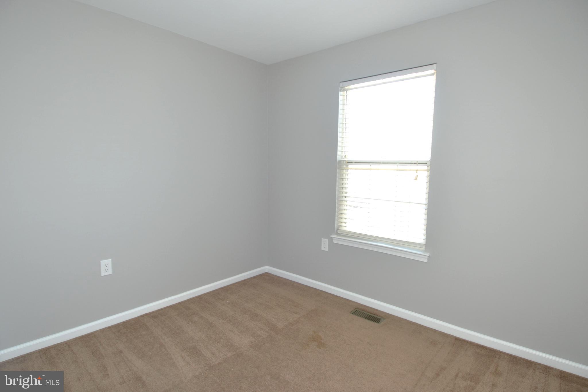 NANTUCKET MEWS @ CROFTON - Residential Lease