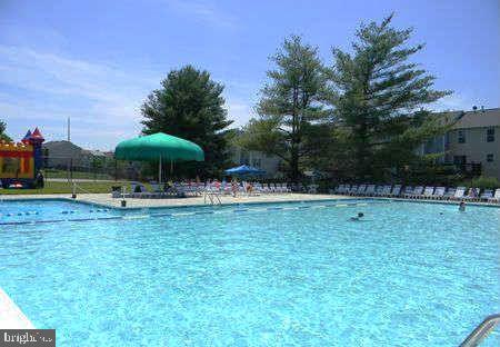 NANTUCKET MEWS @ CROFTON - Residential Lease