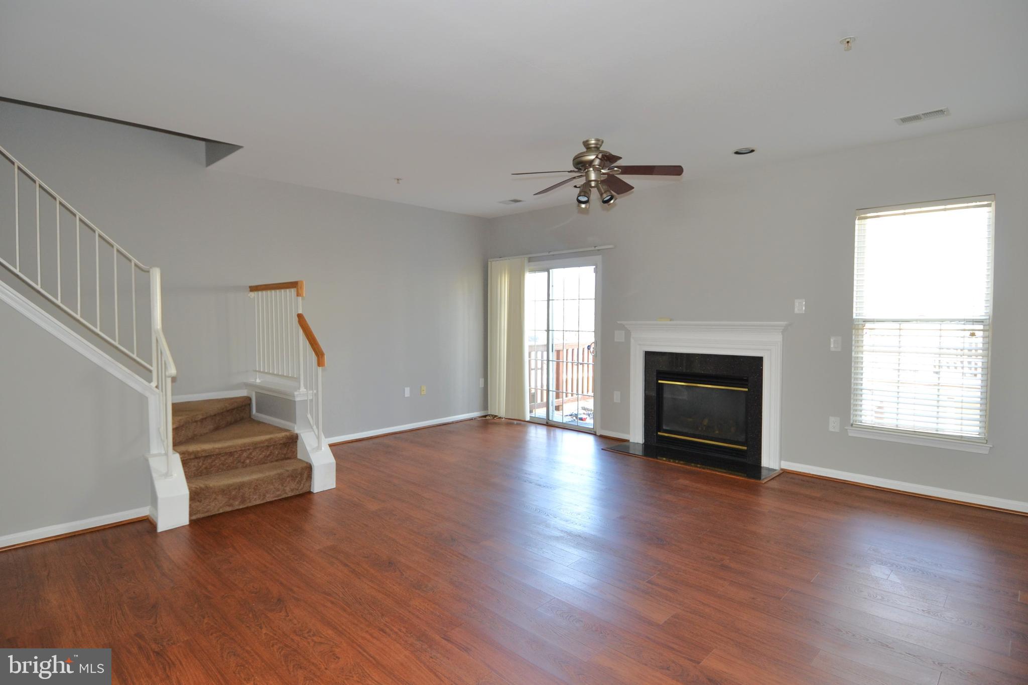 NANTUCKET MEWS @ CROFTON - Residential Lease