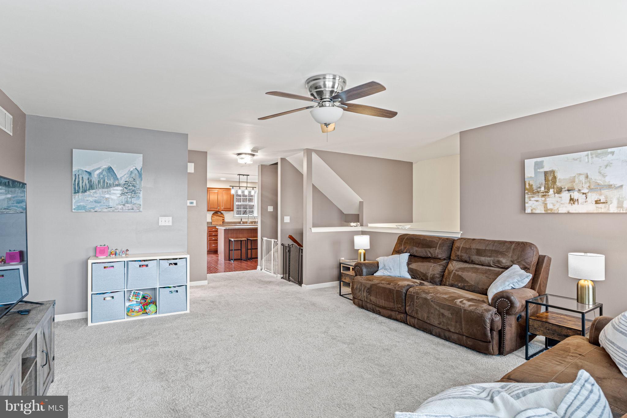 SCHOOLHOUSE CROSSING - Residential