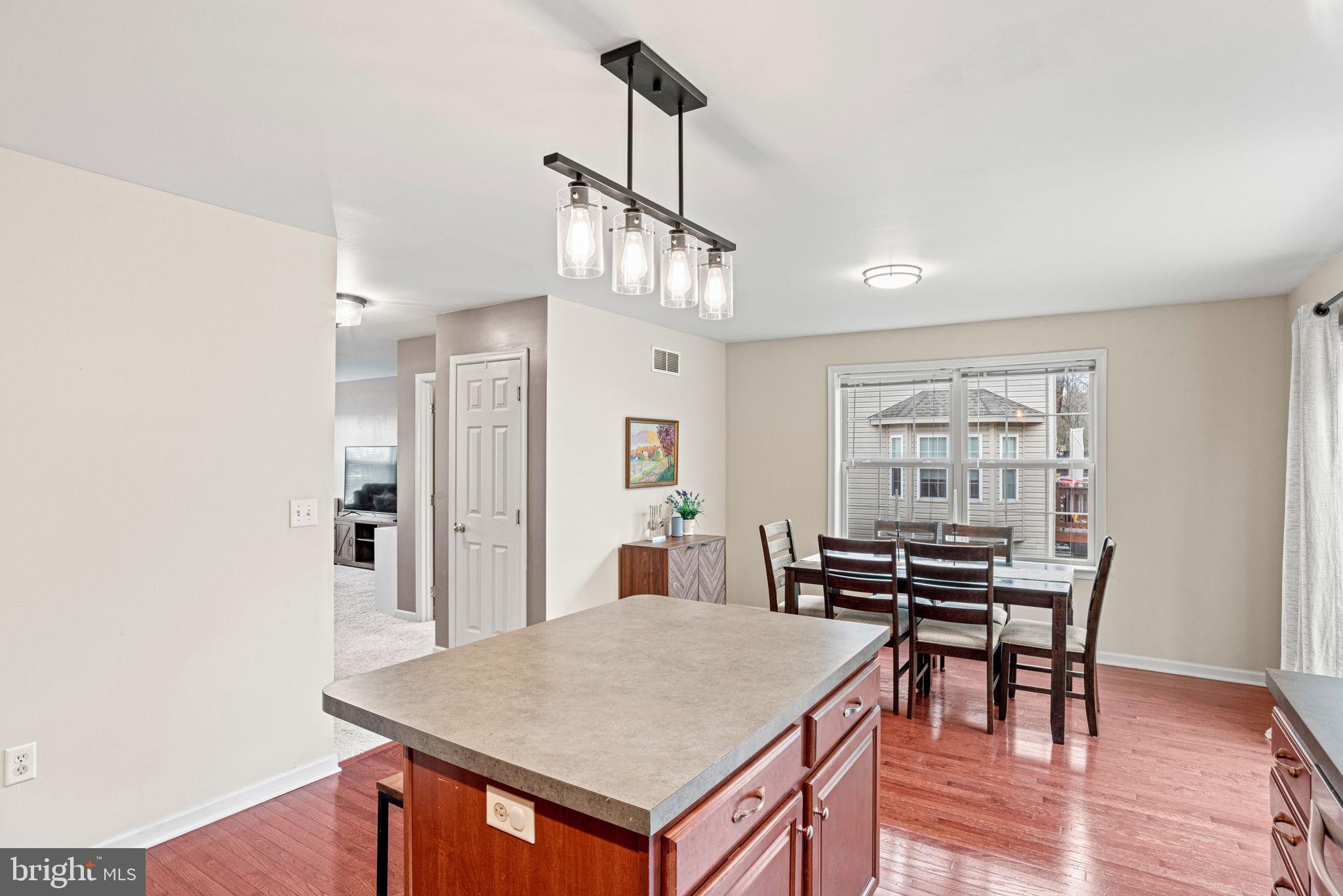 SCHOOLHOUSE CROSSING - Residential