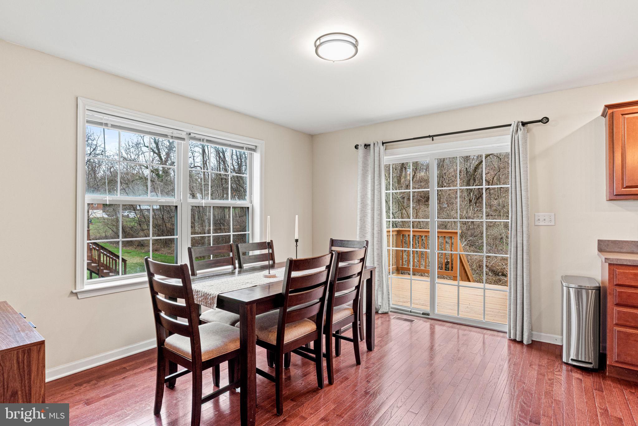 SCHOOLHOUSE CROSSING - Residential