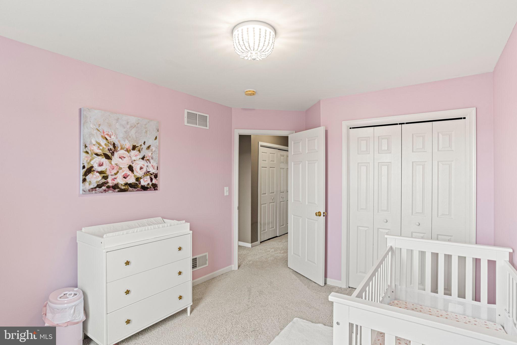 SCHOOLHOUSE CROSSING - Residential