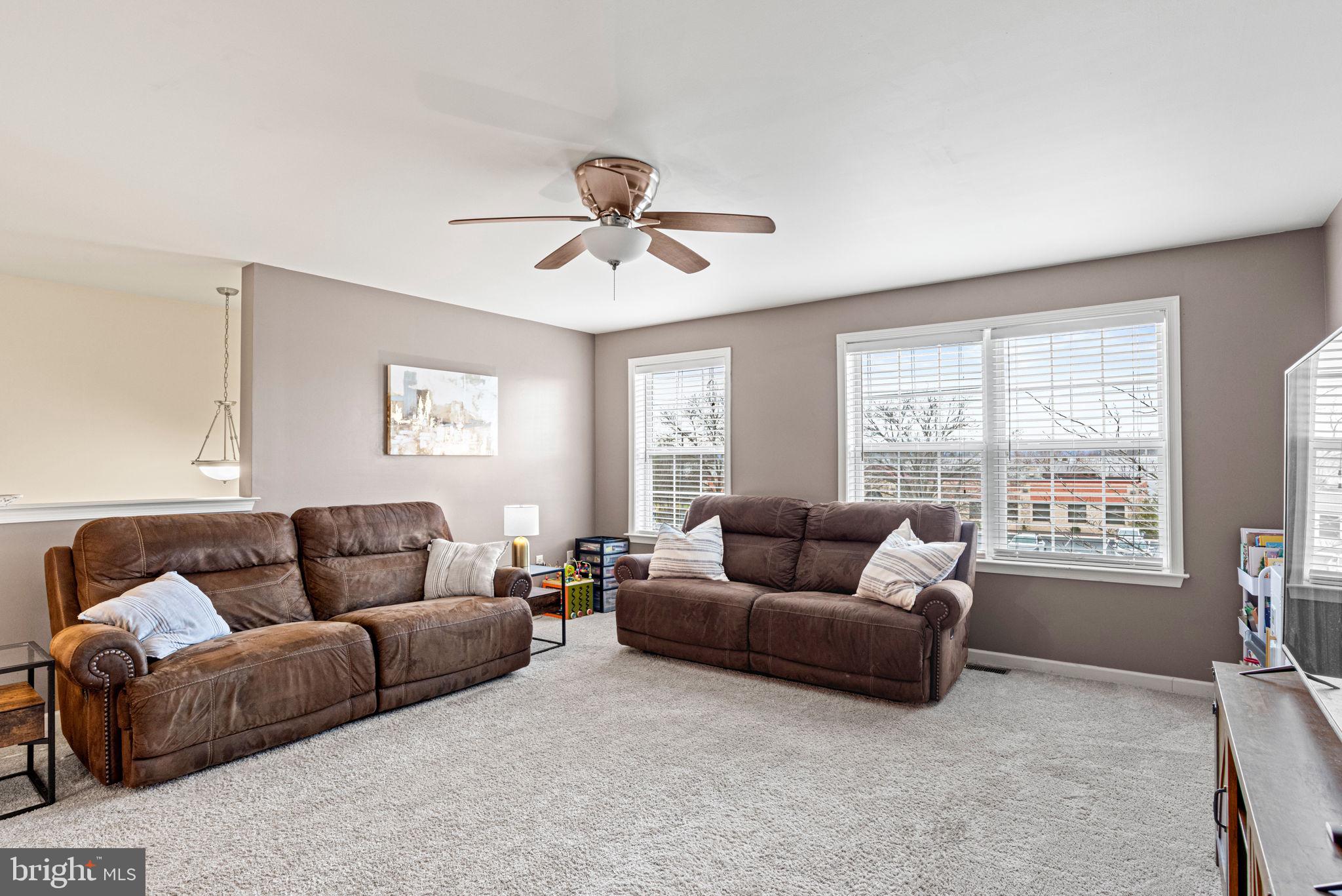 SCHOOLHOUSE CROSSING - Residential