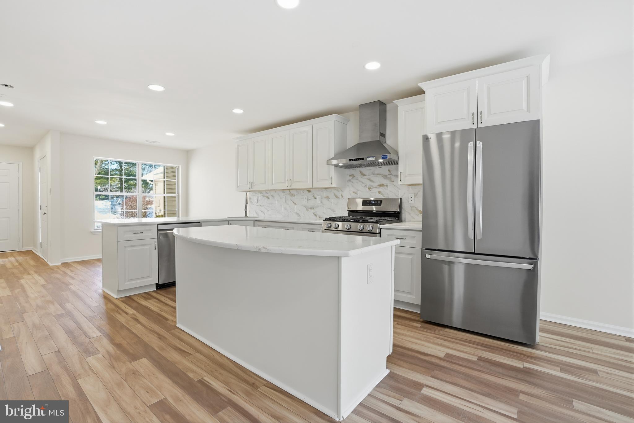 BROOKSTONE - Residential