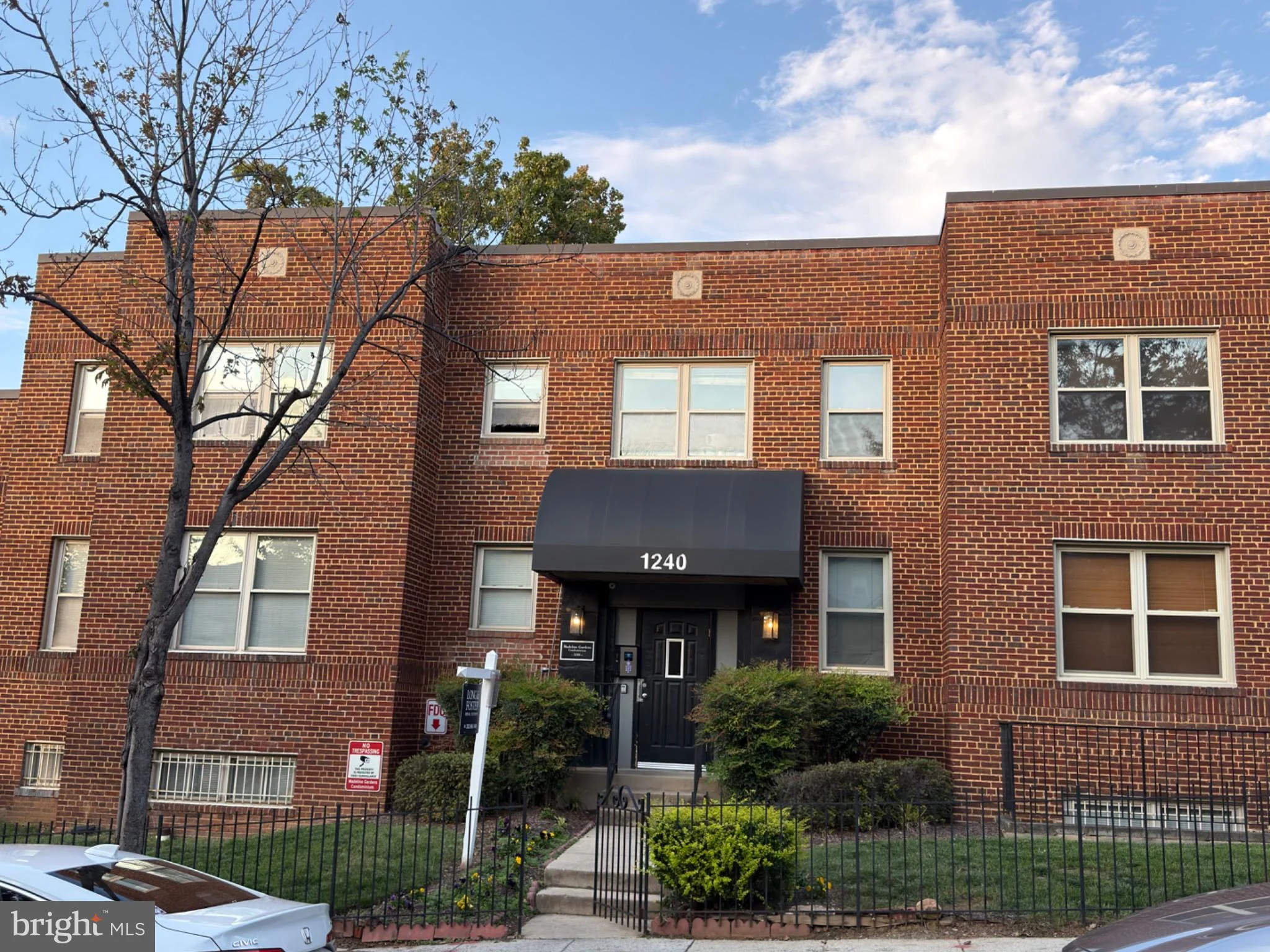1240 Holbrook Terrace NE Unit 102
