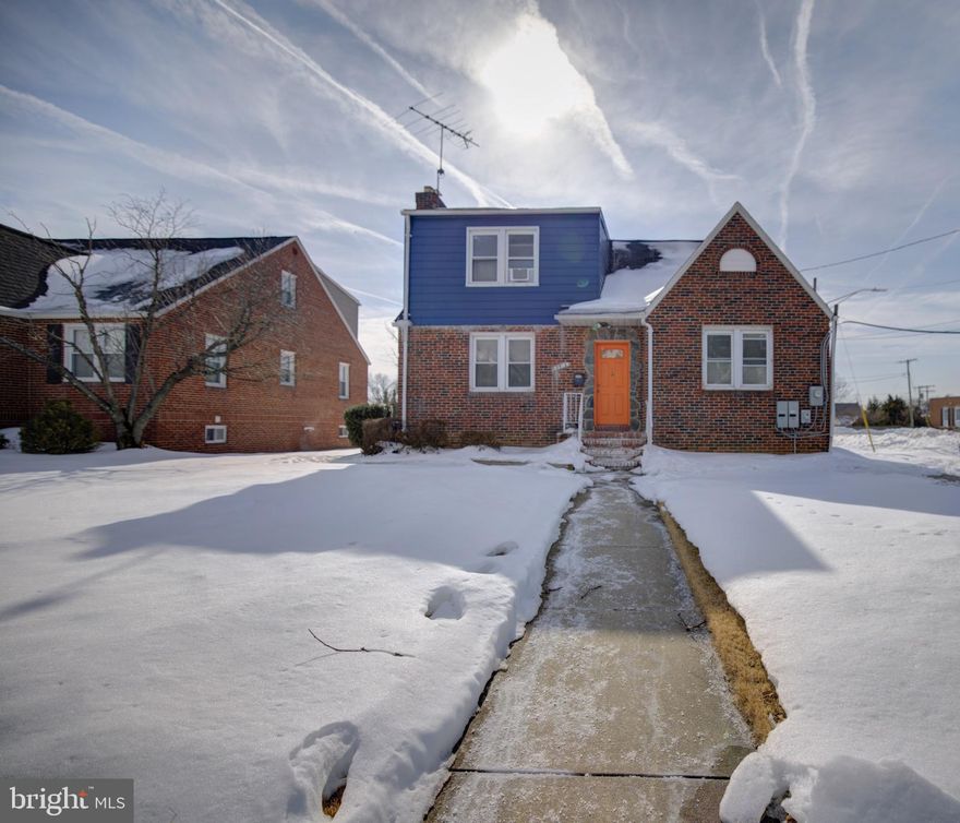 Located in the heart of Hamilton, this recently updated unit  has 5 bedrooms and 2 bathrooms spanning two levels. The main level features new flooring throughout with a large living room with wood burning  fireplace, three bedrooms, full bath, dining room, and kitchen with direct access to rear deck and large, flat backyard. The lower level, perfect as an in-law, nanny or guest suite, has two bedrooms, full bath, living room,  kitchen  with space for a bistro table, and laundry closet. (The lower level can only be used by the tenant, tenant’s family or guests and cannot be subleased). The backyard is a true highlight featuring  plenty of green space for children or pets, a two-car, detached garage and full fencing for privacy and security. This unit is move-in ready and conveniently located offering comfort, style, and practicality. Landlord requires minimum monthly gross income of $7000 and credit score of at least 640. Schedule your tour today.