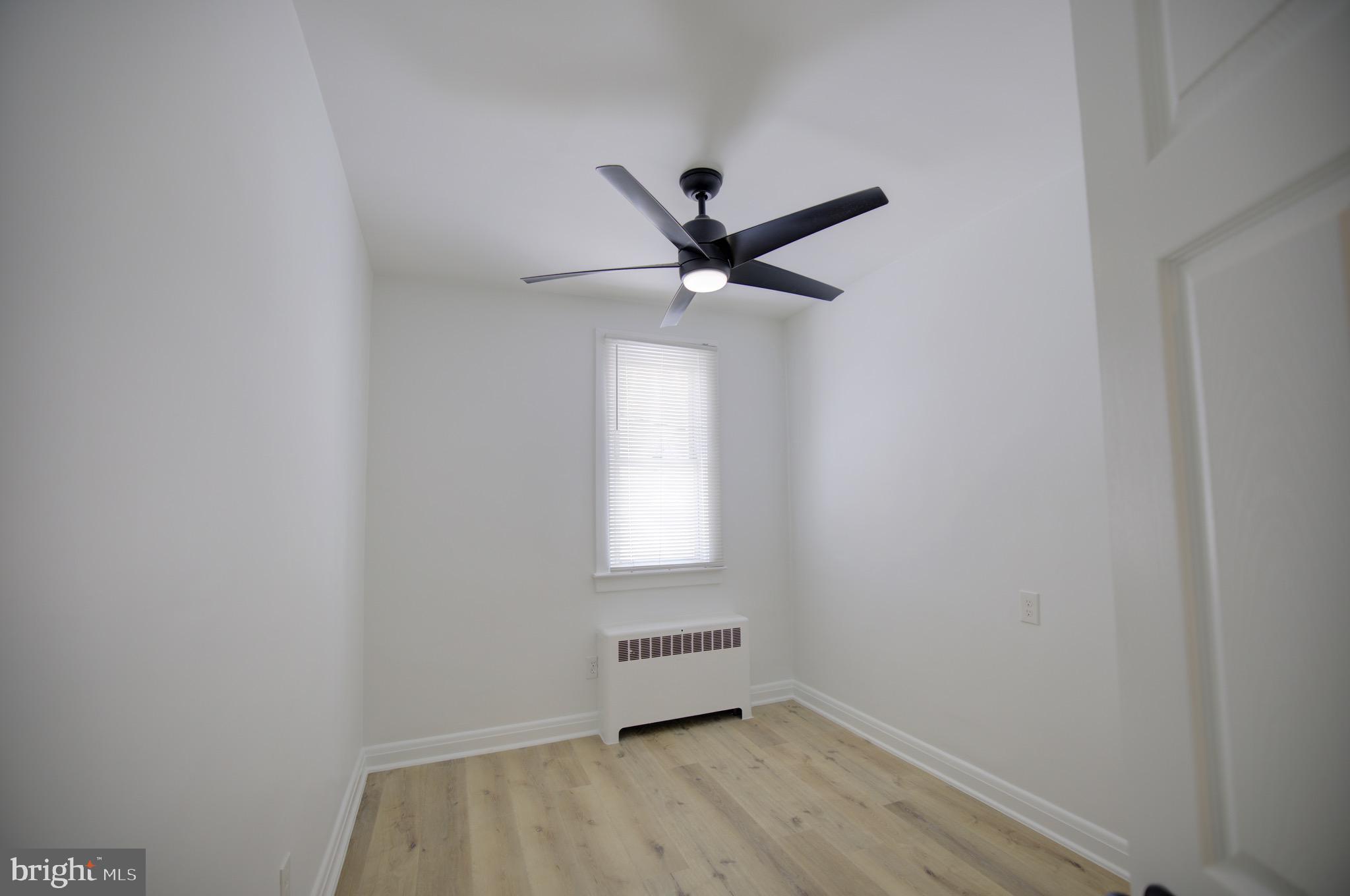 HAMILTON HILLS - Residential Lease