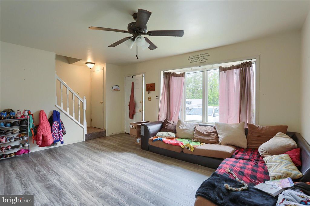 Photo of 202 RIVERVIEW DR, EPHRATA, PA 17522 (MLS # PALA2032536)