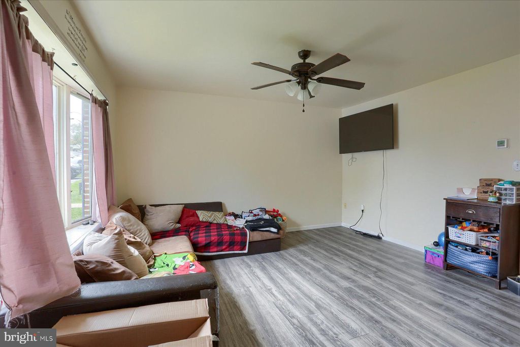 Photo of 202 RIVERVIEW DR, EPHRATA, PA 17522 (MLS # PALA2032536)