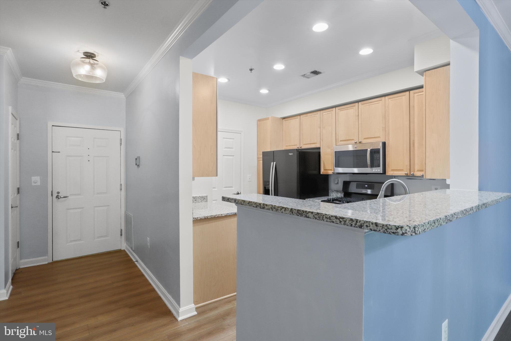 1860 STRATFORD PARK PLACE 202