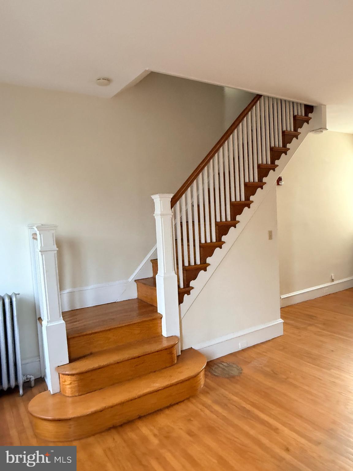 FISHTOWN - Commercial Sale