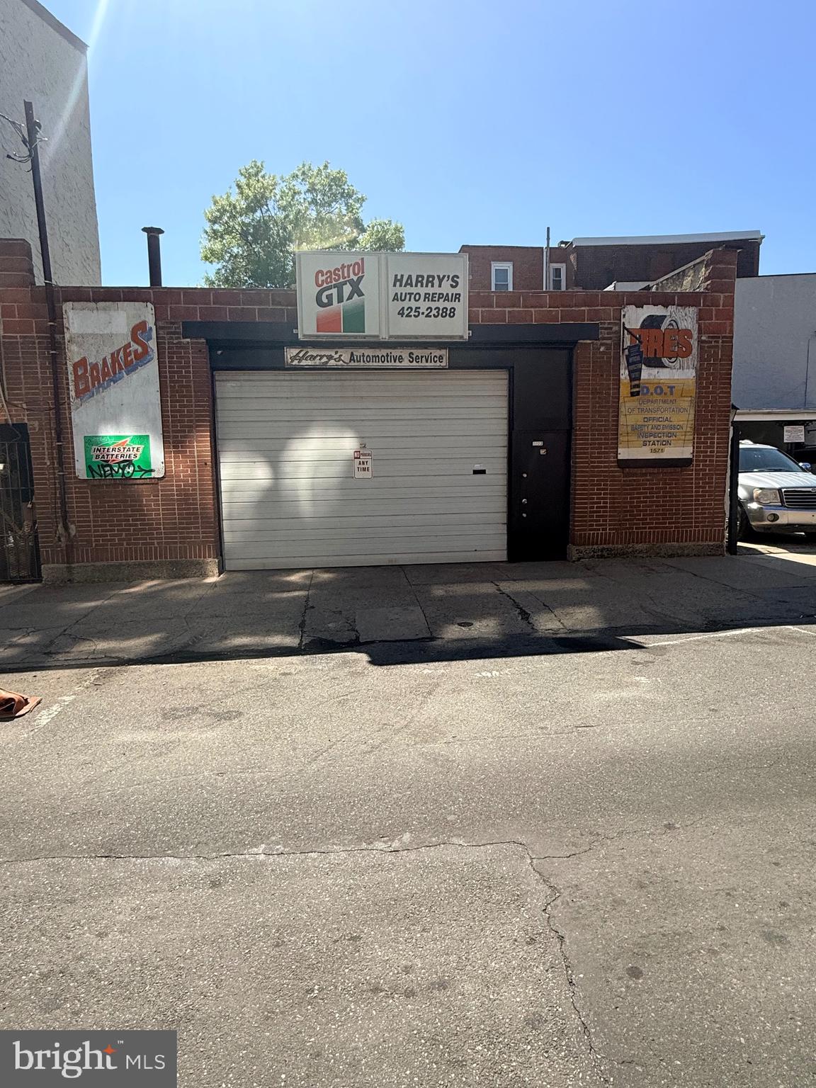 FISHTOWN - Commercial Sale