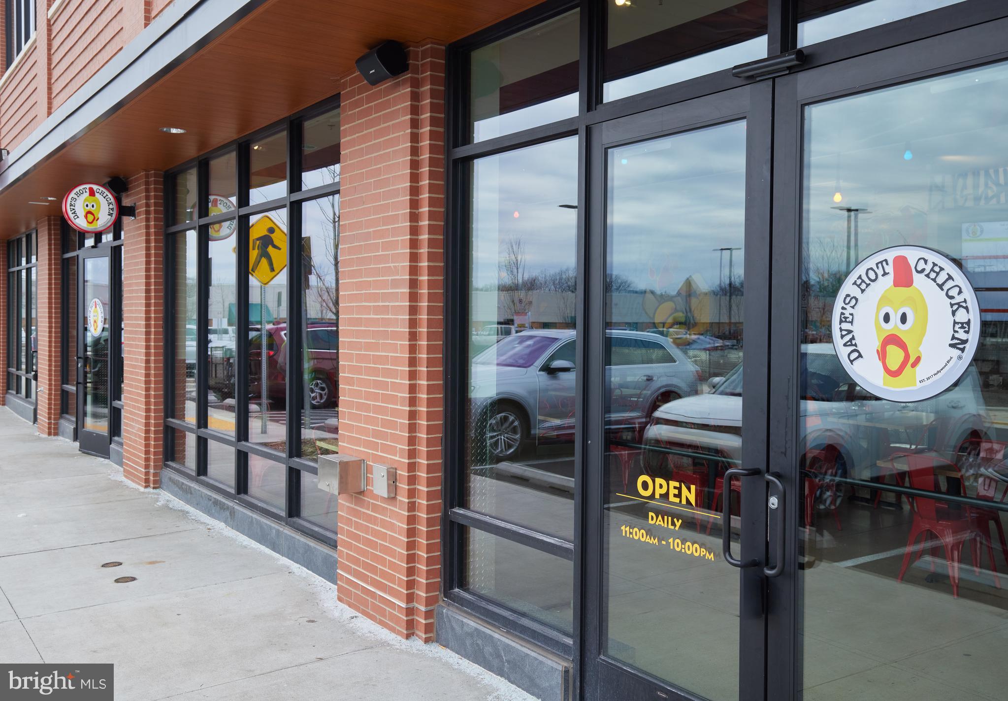 COLUMBIA TOWERS - Residential