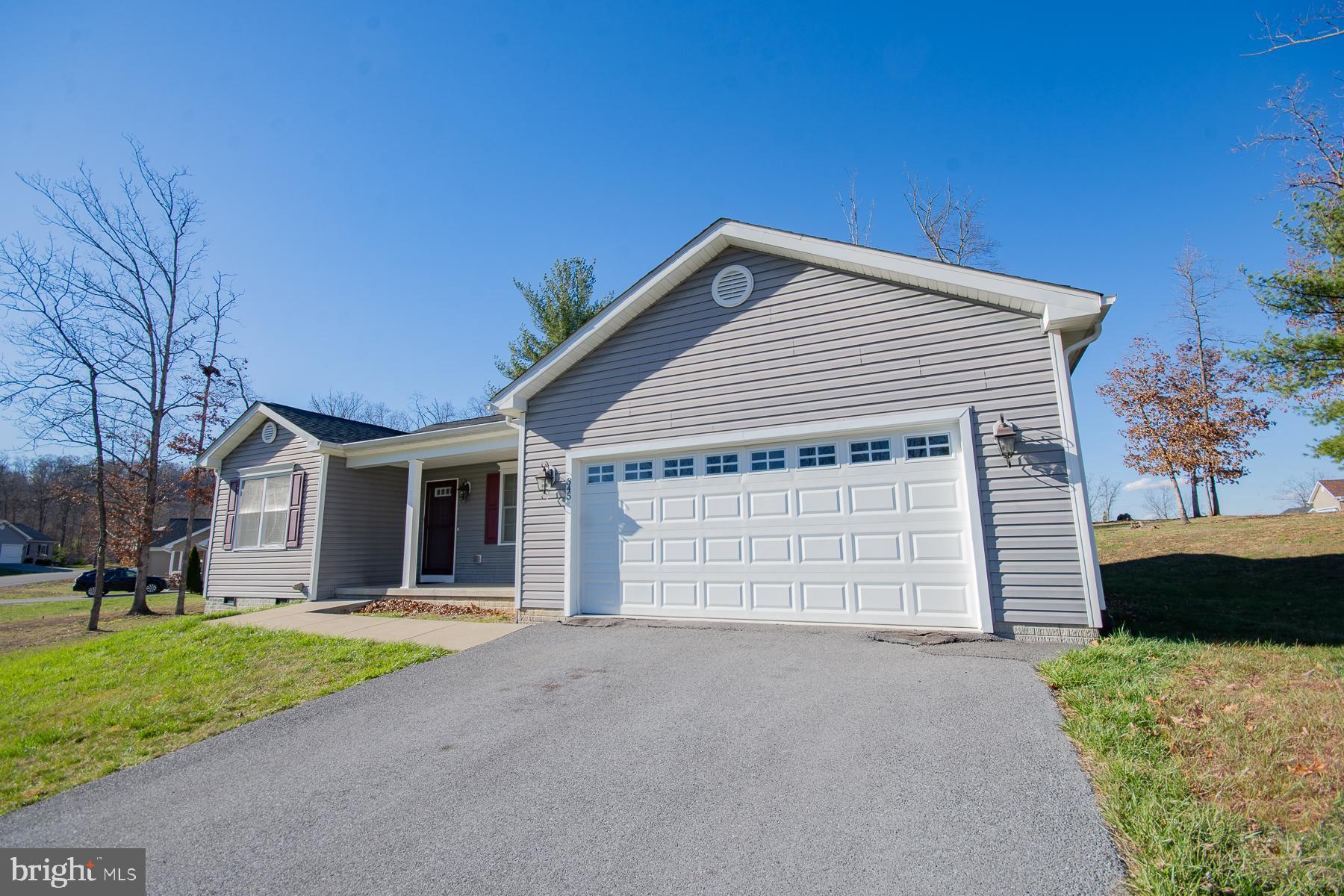 HICKORY RUN II - Residential Lease