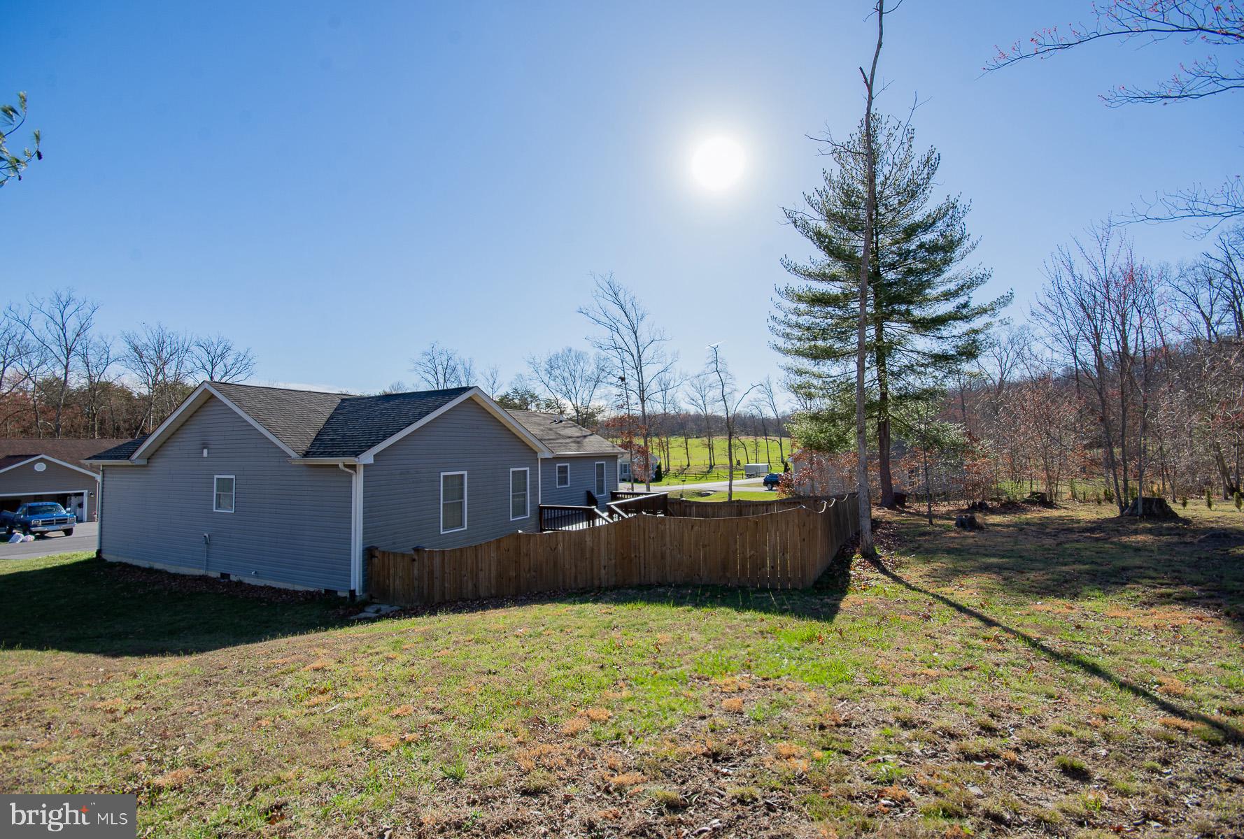 HICKORY RUN II - Residential Lease