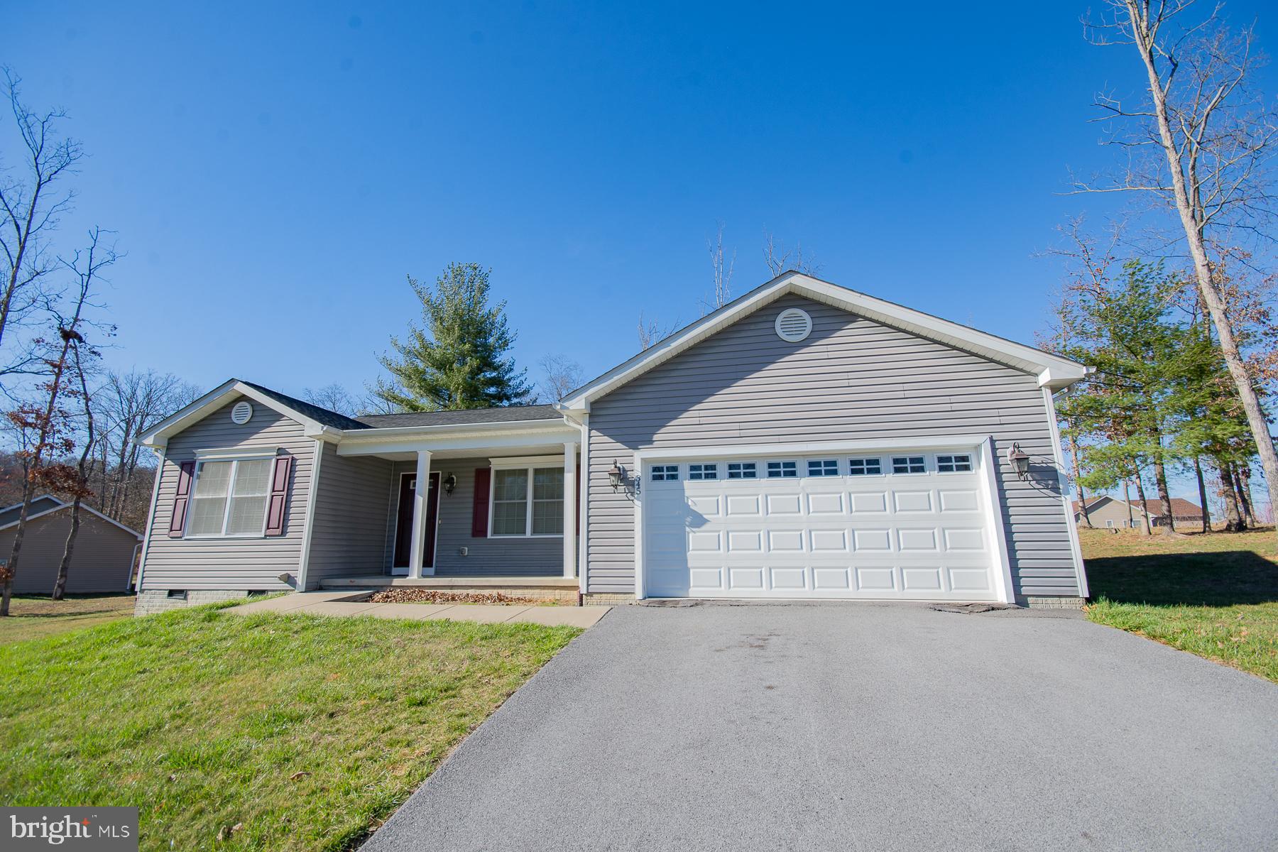 HICKORY RUN II - Residential Lease