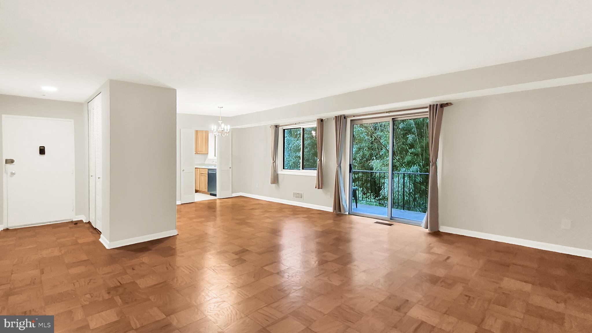 PARKSIDE CONDOMINIUMS - Residential