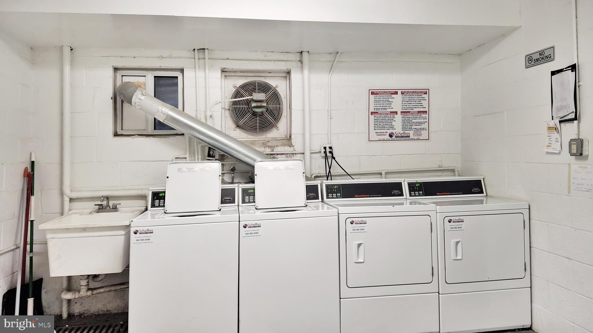 PARKSIDE CONDOMINIUMS - Residential