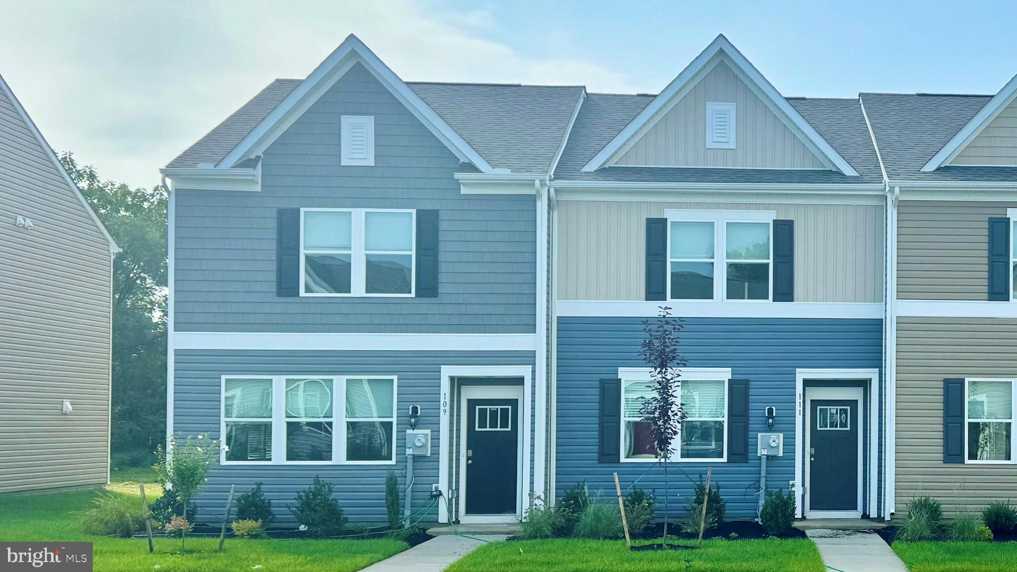 INGRAM VILLAGE - Residential