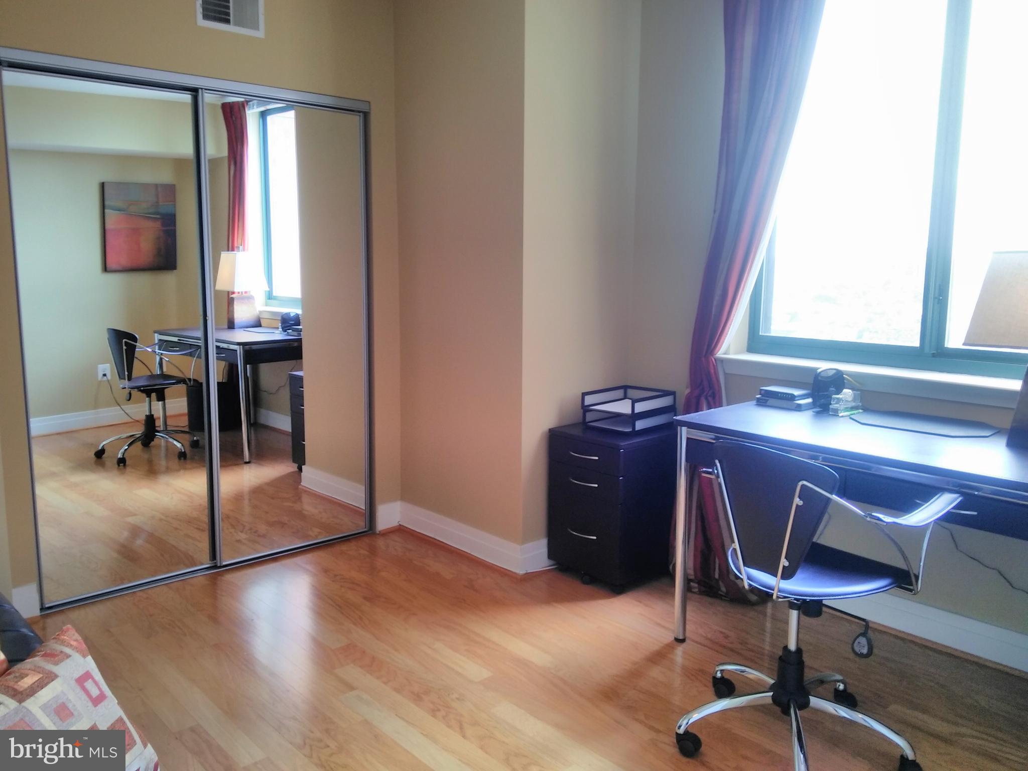 INNER HARBOR - Residential Lease