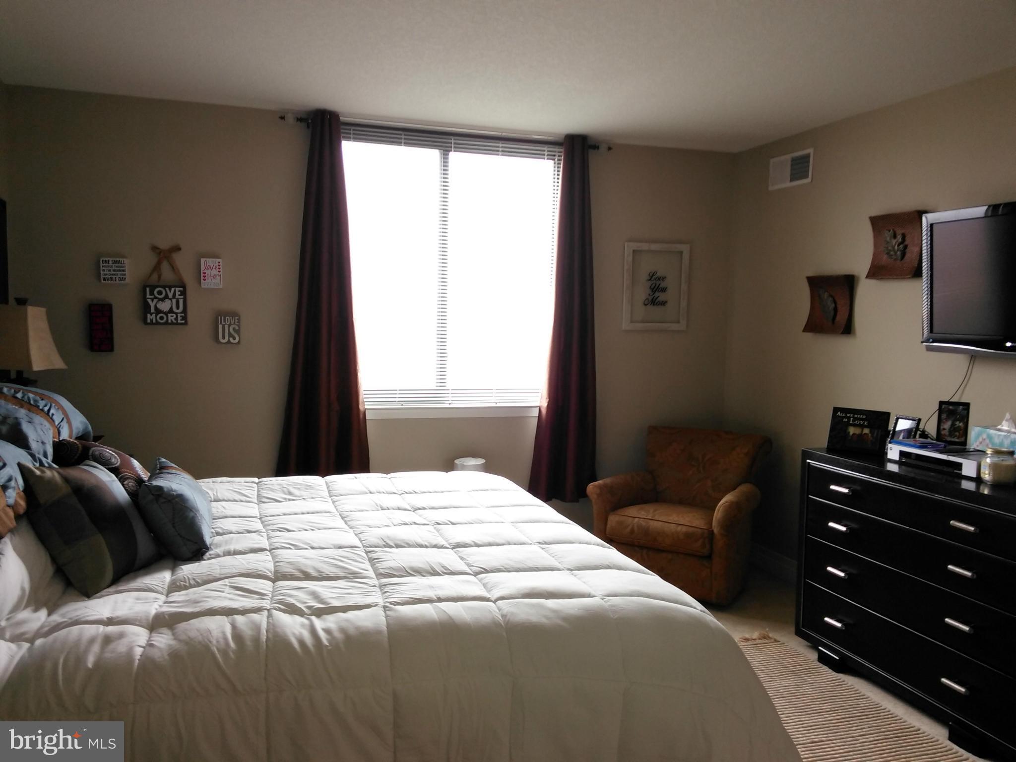 INNER HARBOR - Residential Lease