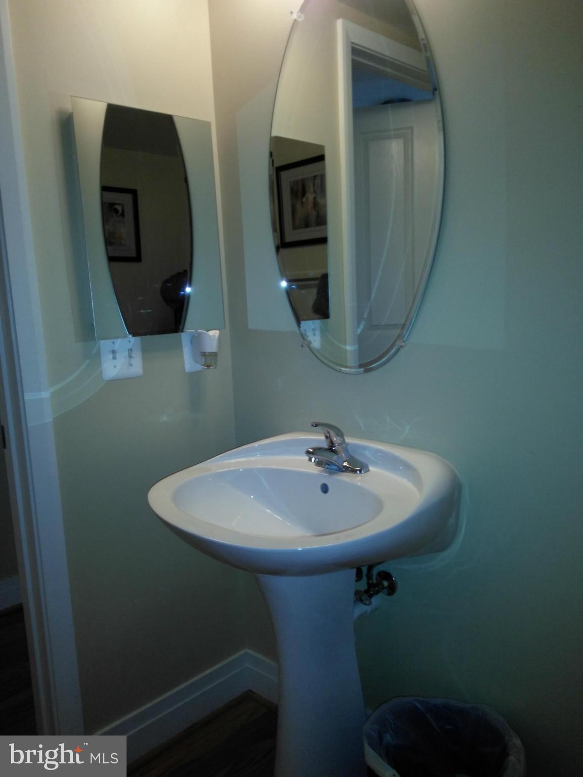 INNER HARBOR - Residential Lease