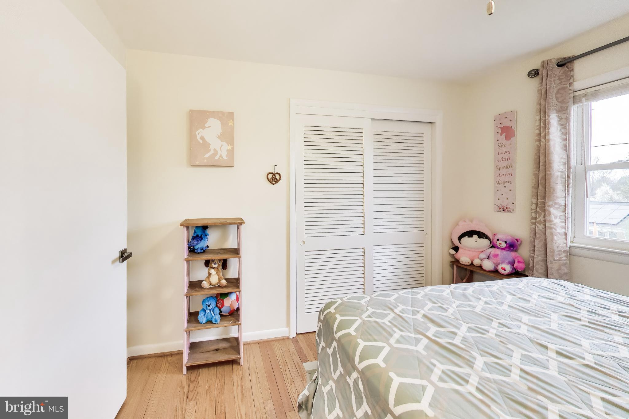 EAST FALLS CHURCH - Residential