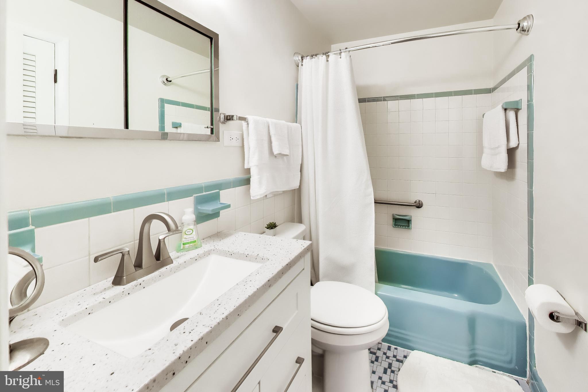 EAST FALLS CHURCH - Residential