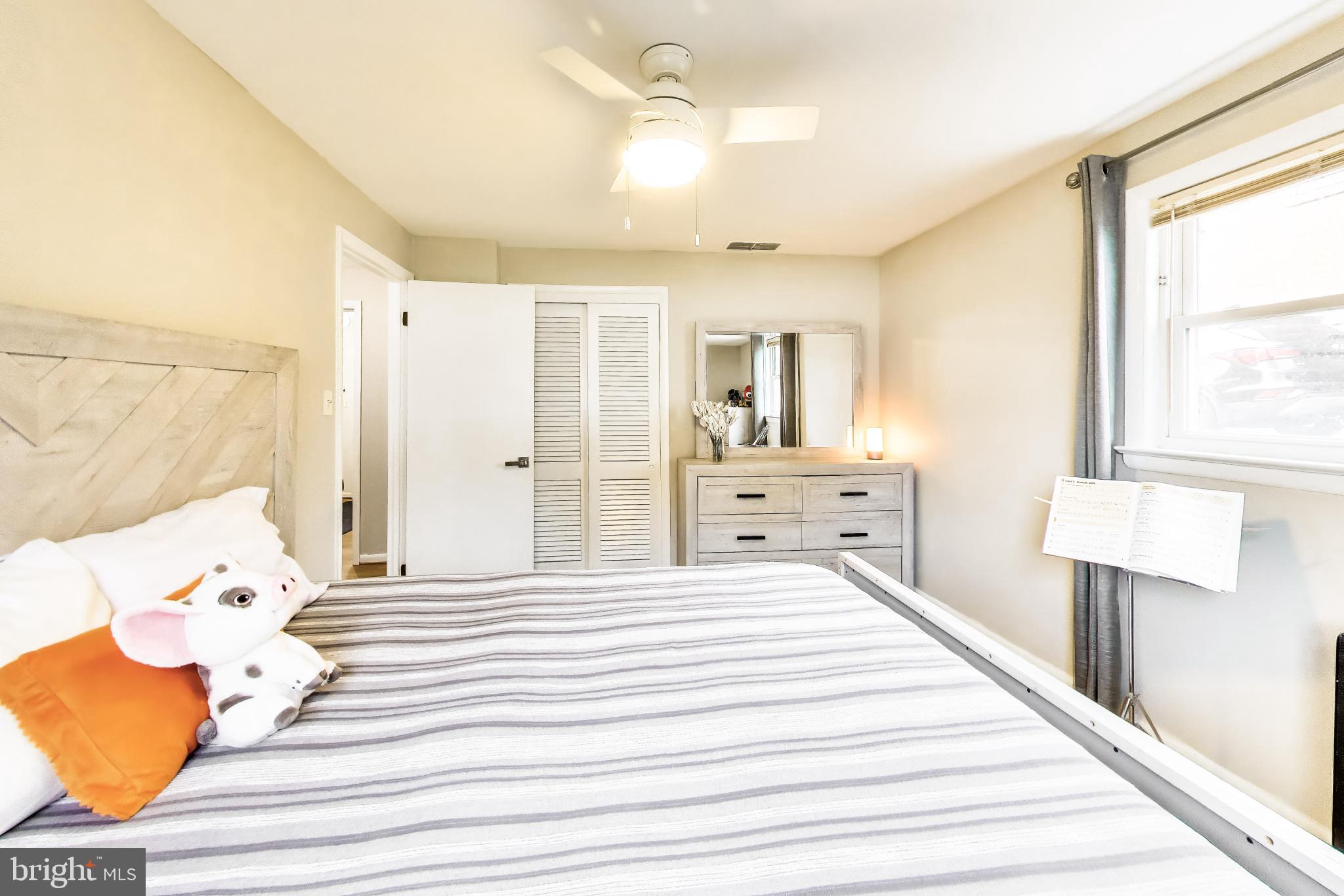 EAST FALLS CHURCH - Residential