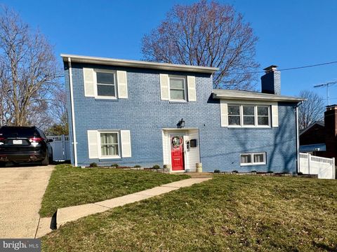 2319 N ROOSEVELT STREET ARLINGTON VA 22205