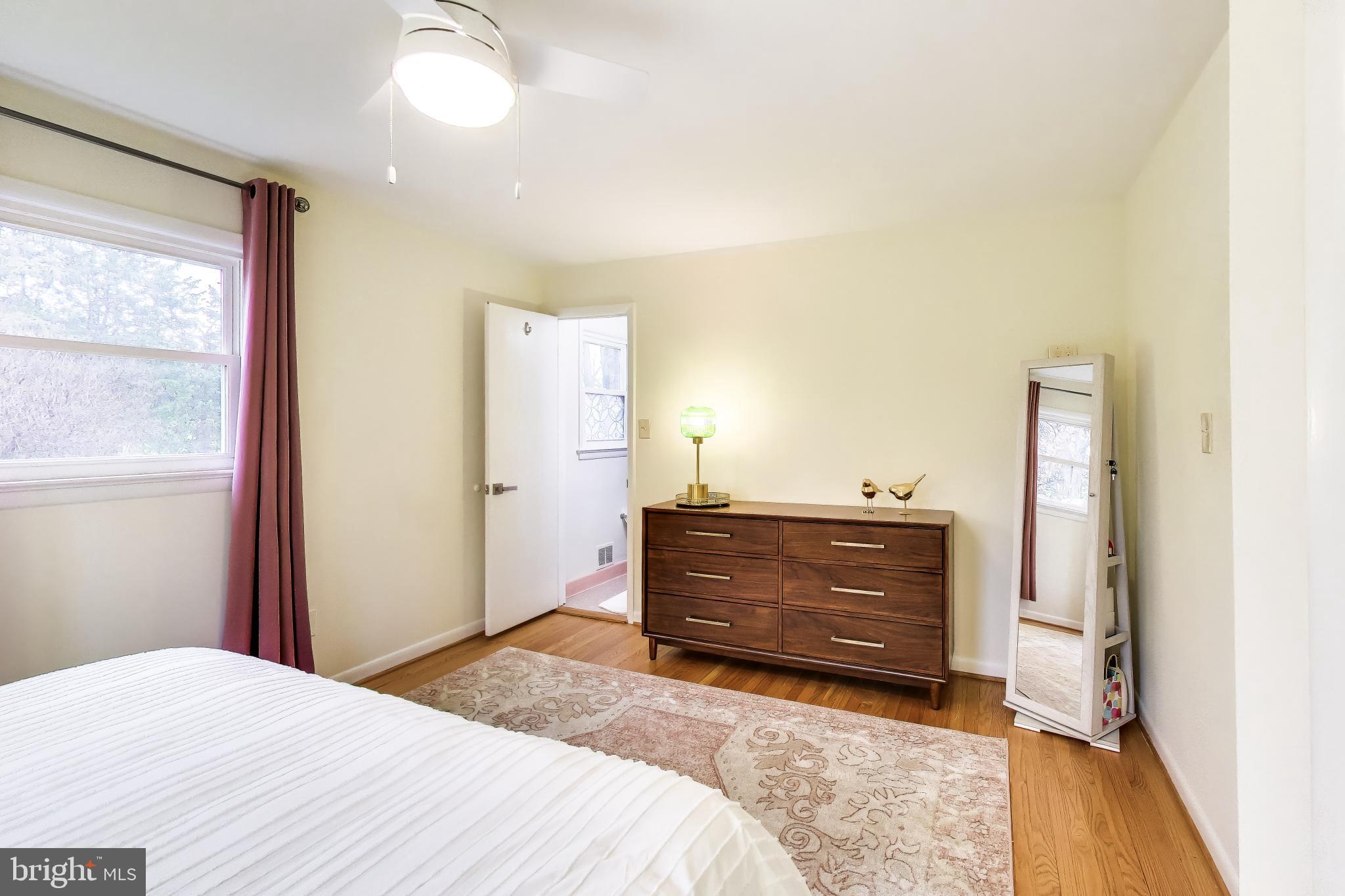 EAST FALLS CHURCH - Residential