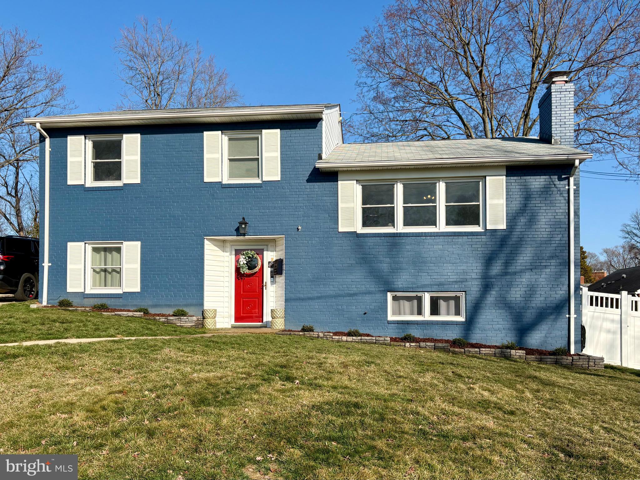 2319 N ROOSEVELT STREET