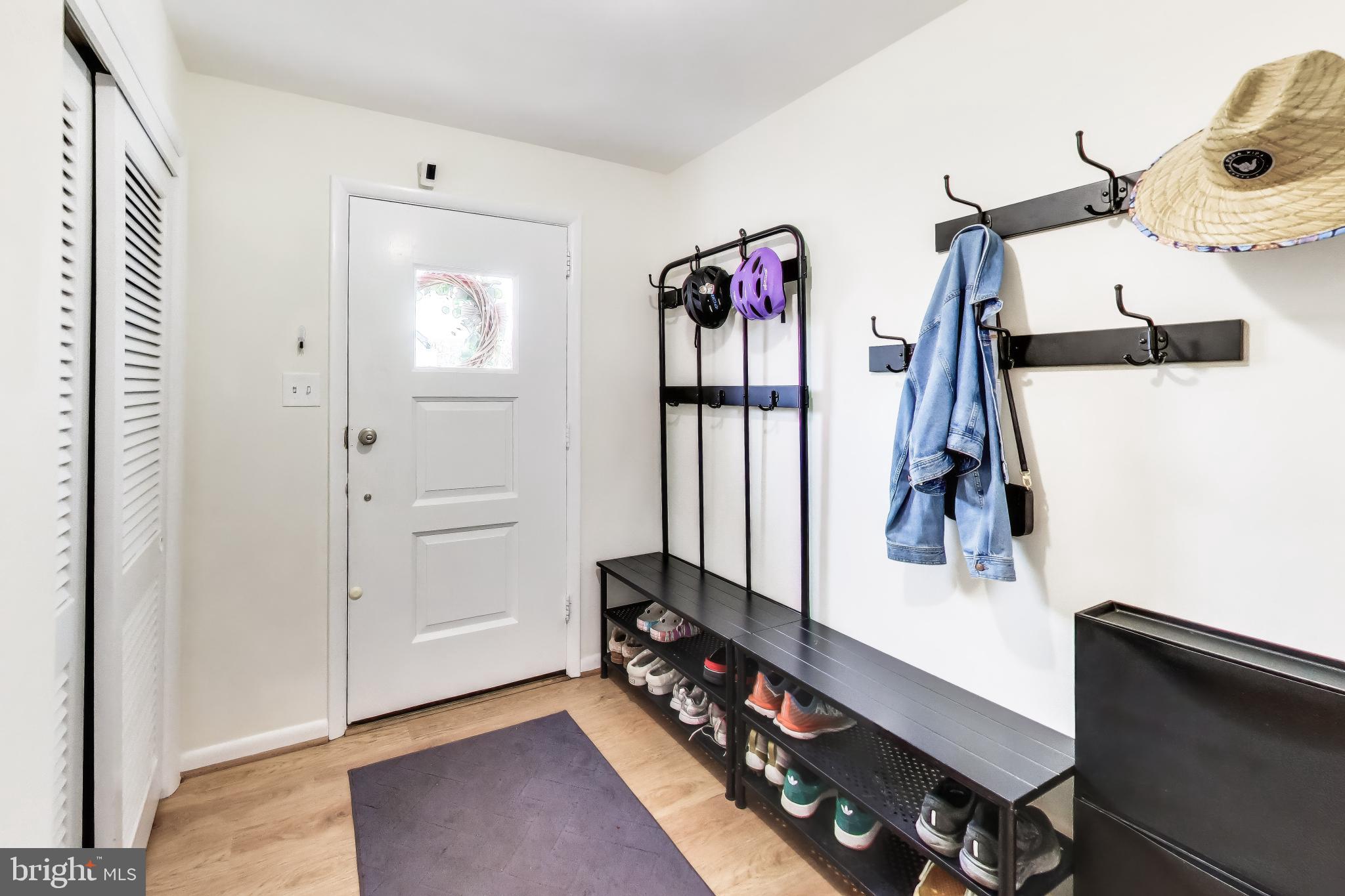 EAST FALLS CHURCH - Residential