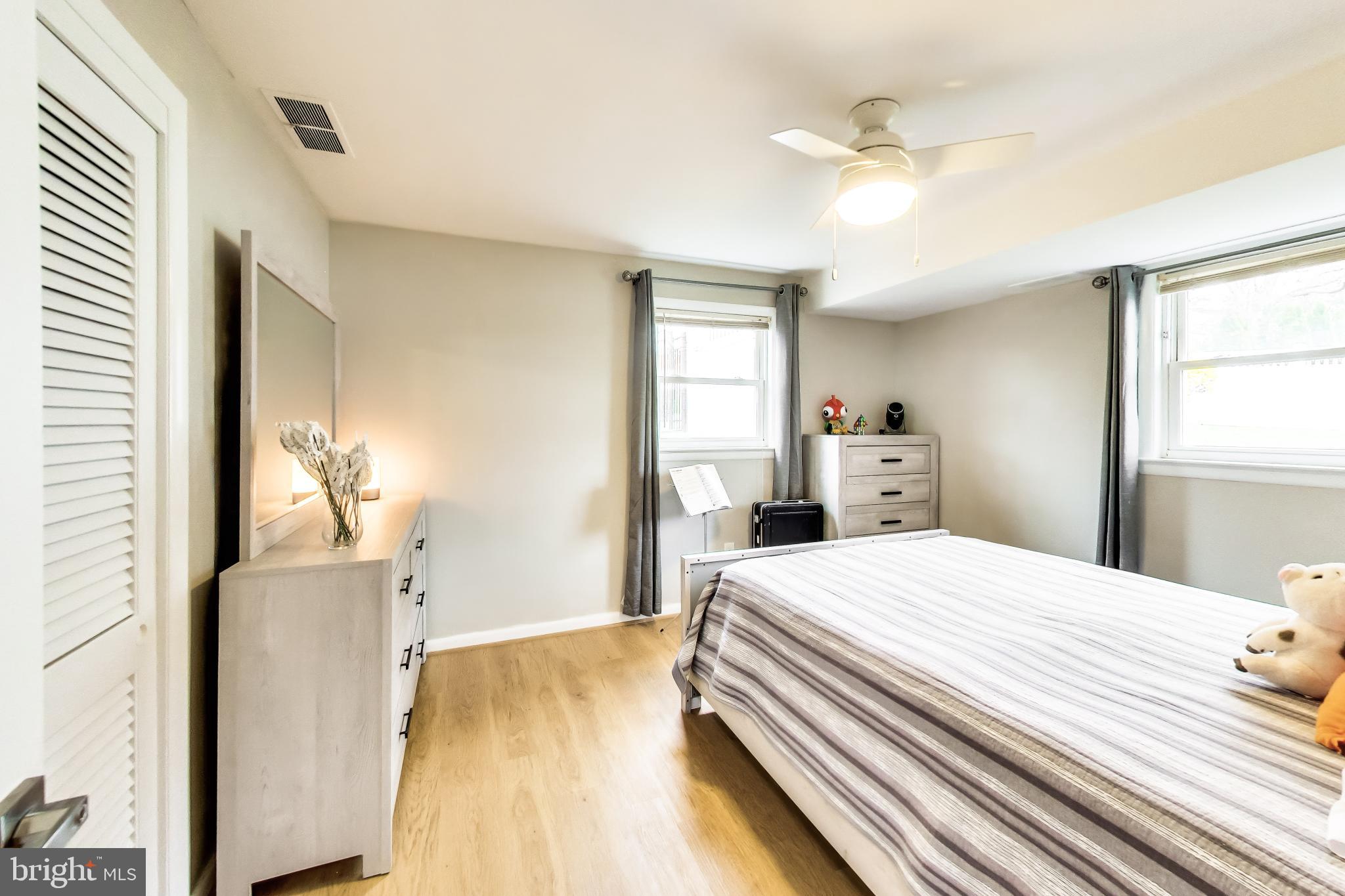 EAST FALLS CHURCH - Residential