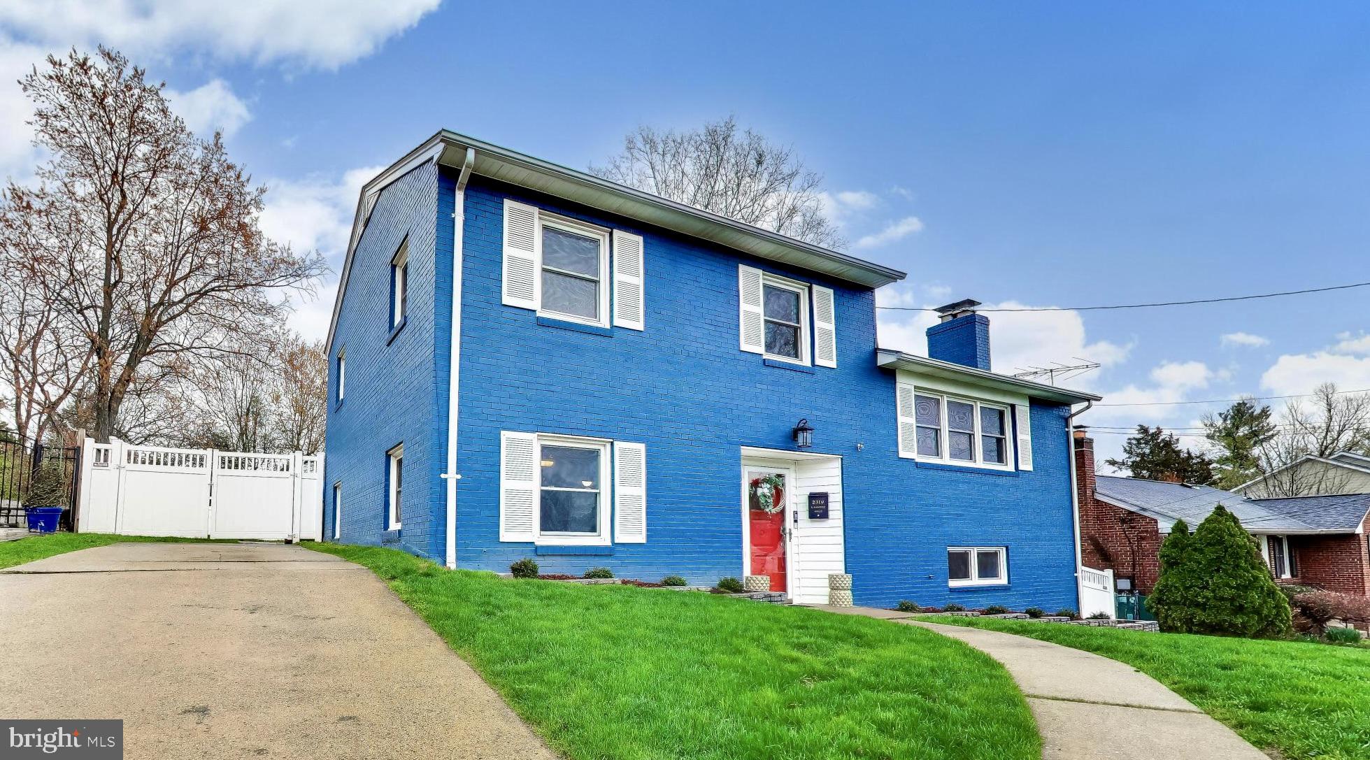 EAST FALLS CHURCH - Residential