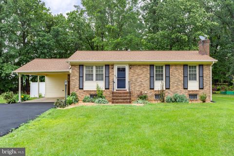 405 CONFEDERATE BOULEVARD FREDERICKSBURG VA 22401