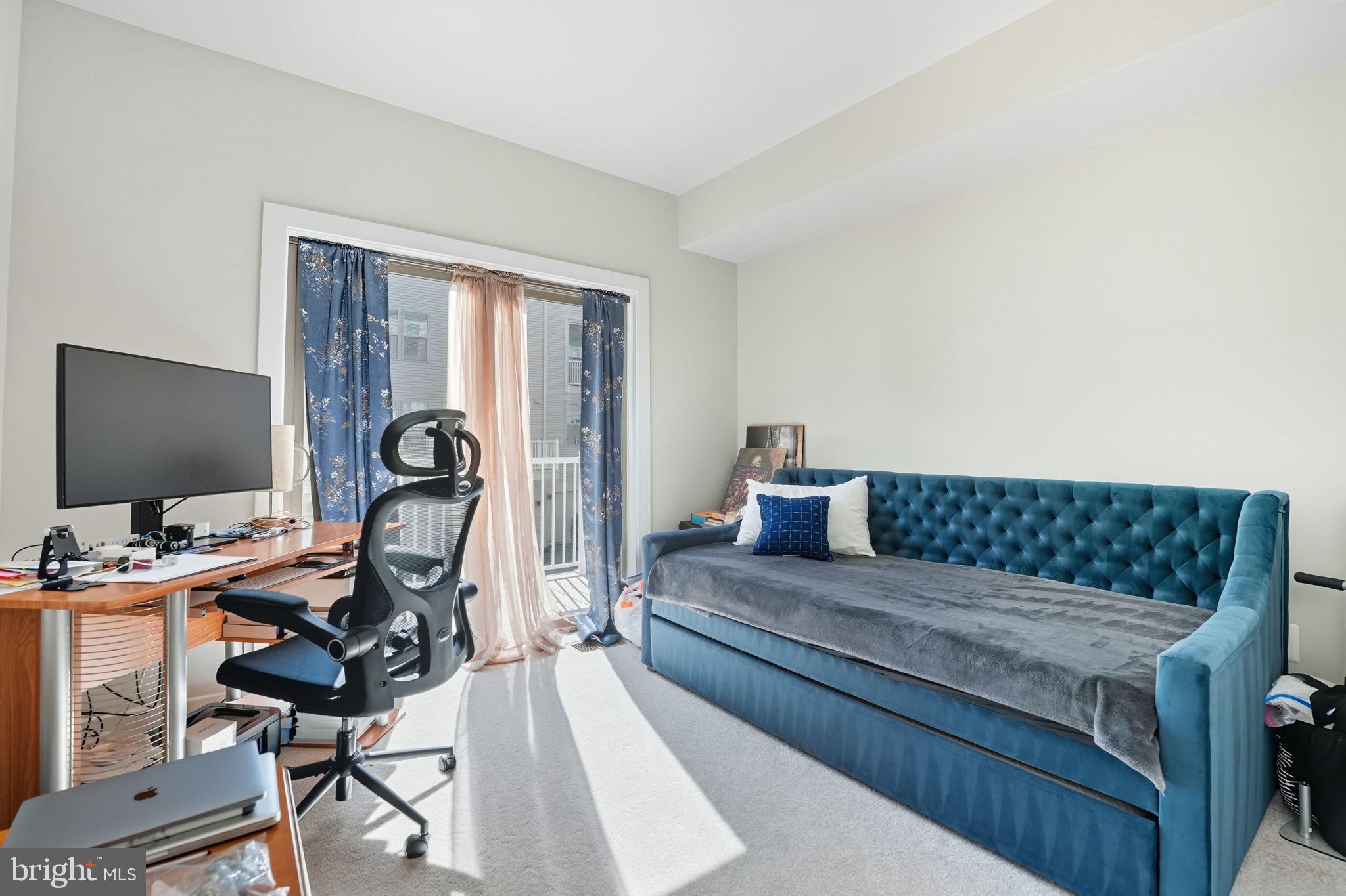 VILLAGE AT MANASSAS PARK - Residential Lease