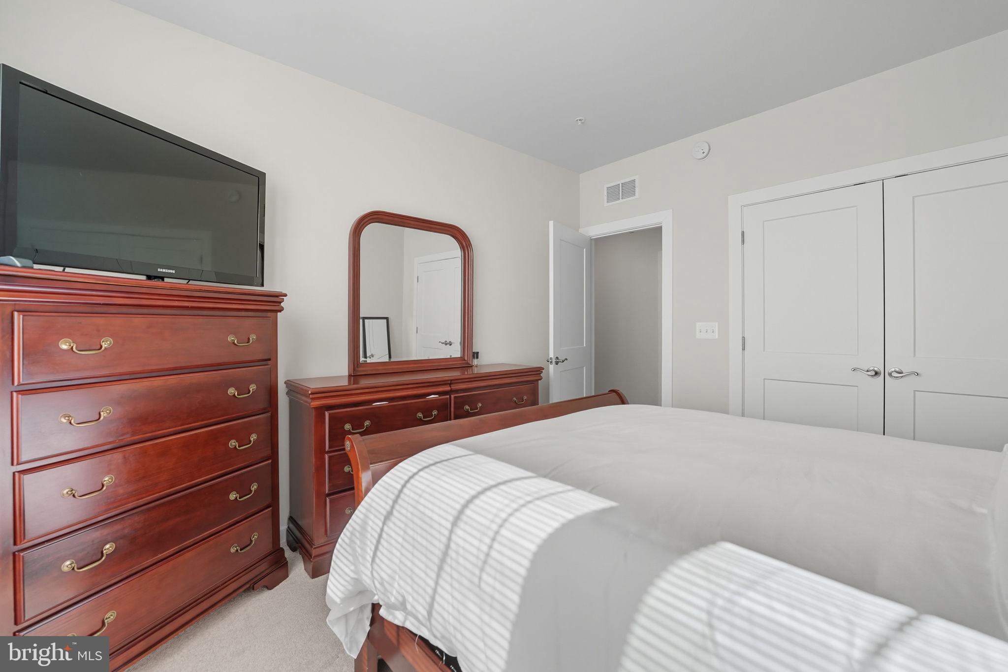 VILLAGE AT MANASSAS PARK - Residential Lease