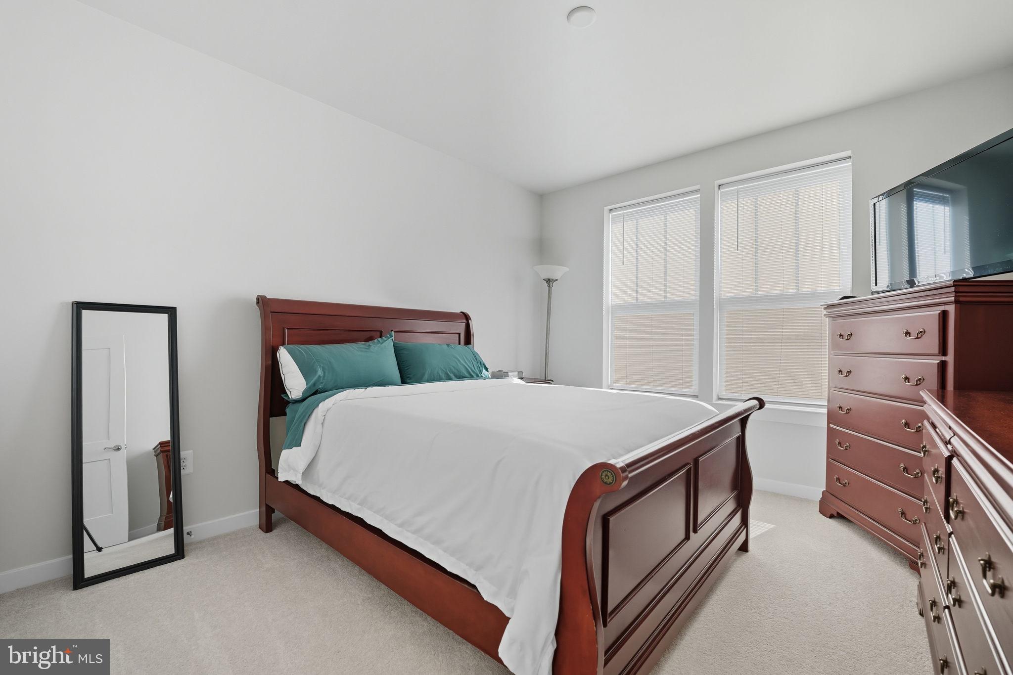 VILLAGE AT MANASSAS PARK - Residential Lease