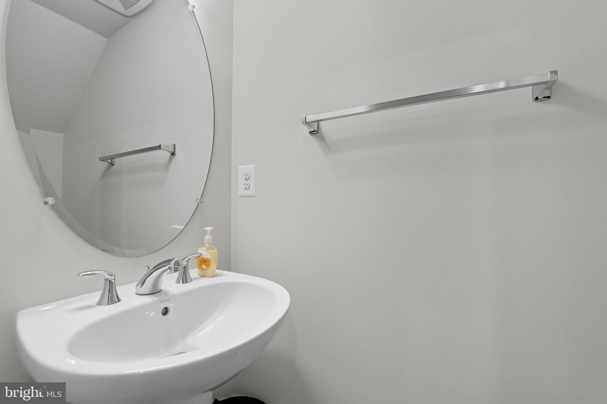 VILLAGE AT MANASSAS PARK - Residential Lease