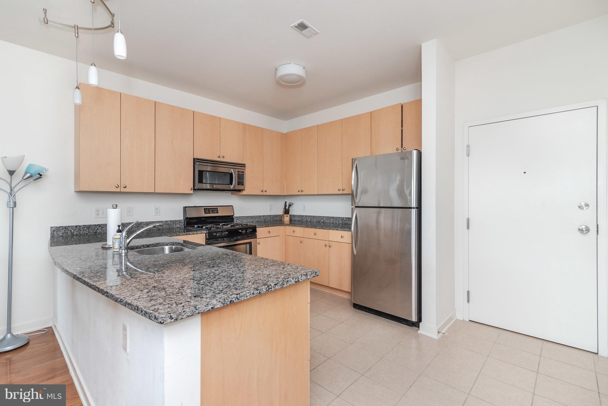 CHARLES VILLAGE - Residential Lease