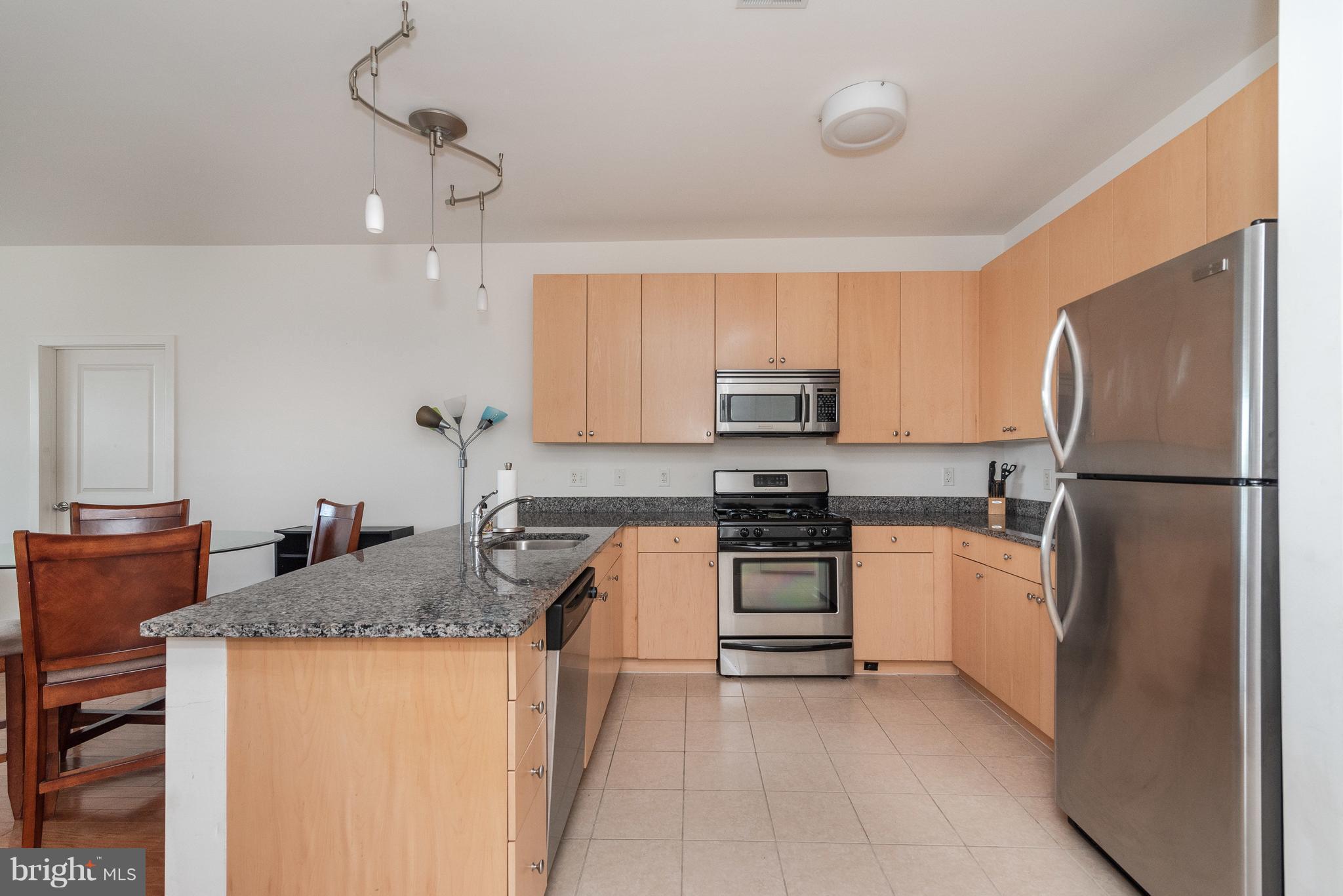 CHARLES VILLAGE - Residential Lease