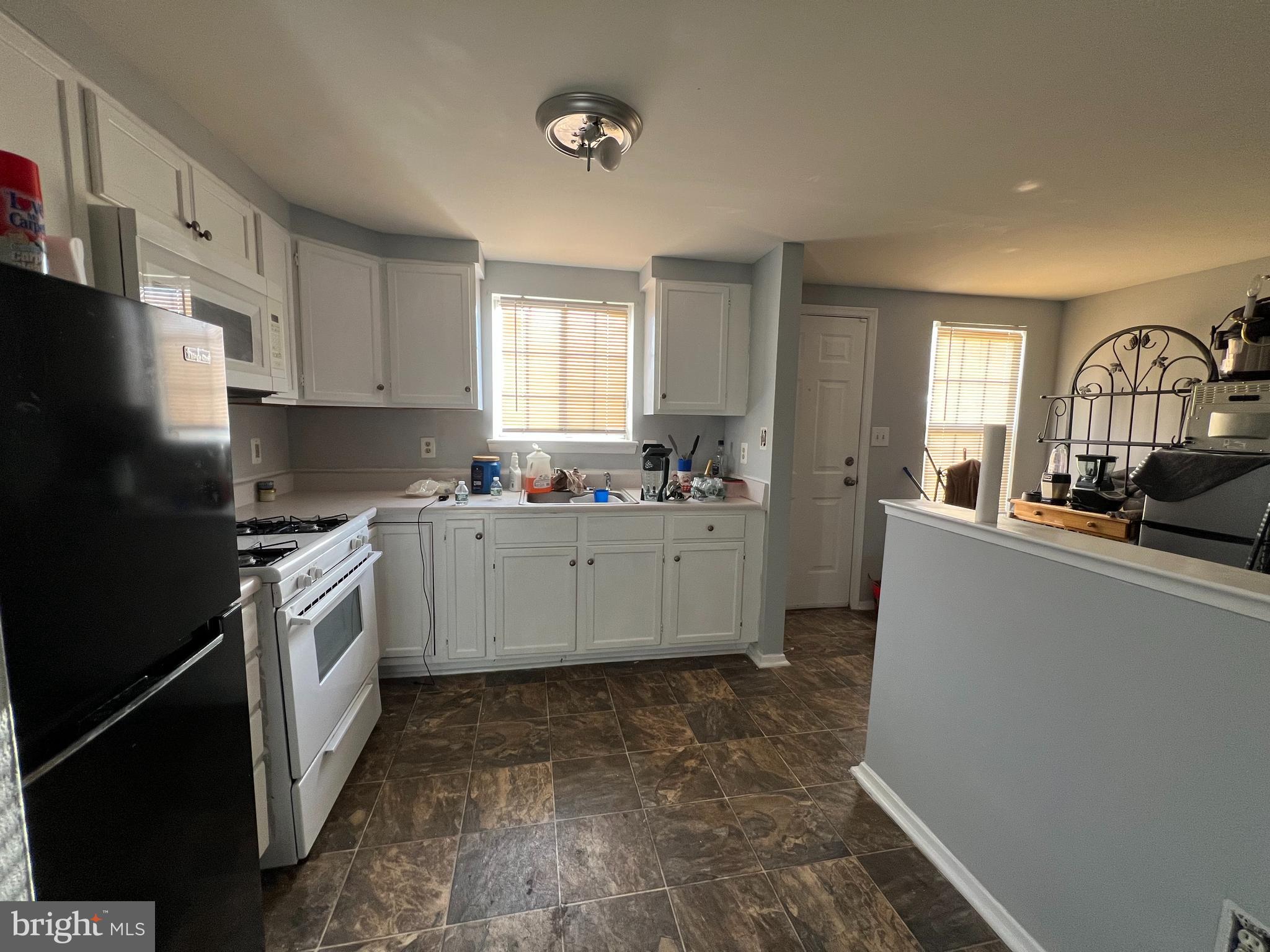 CHERRY HILL - Residential