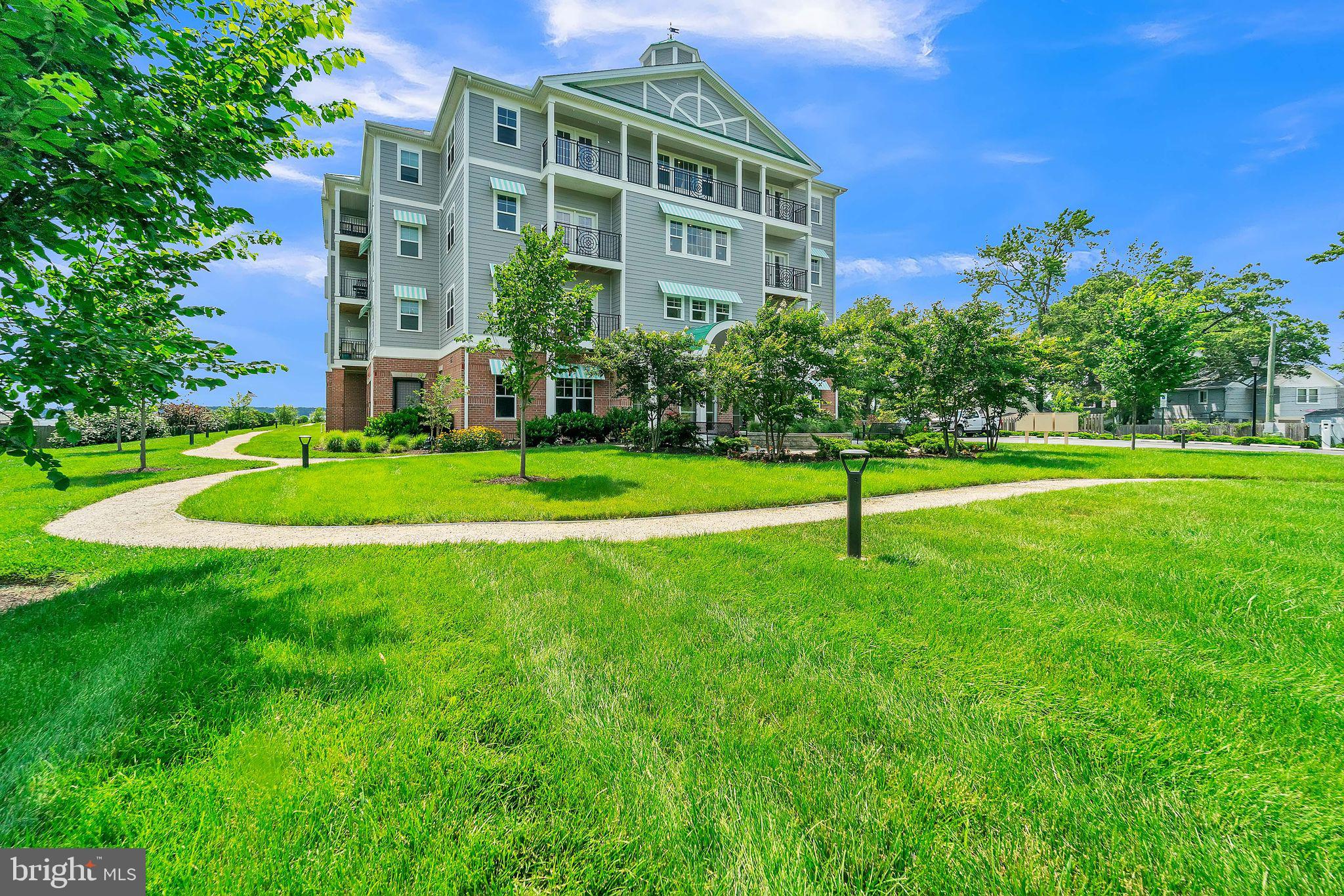 1414 BURKE ROAD 201